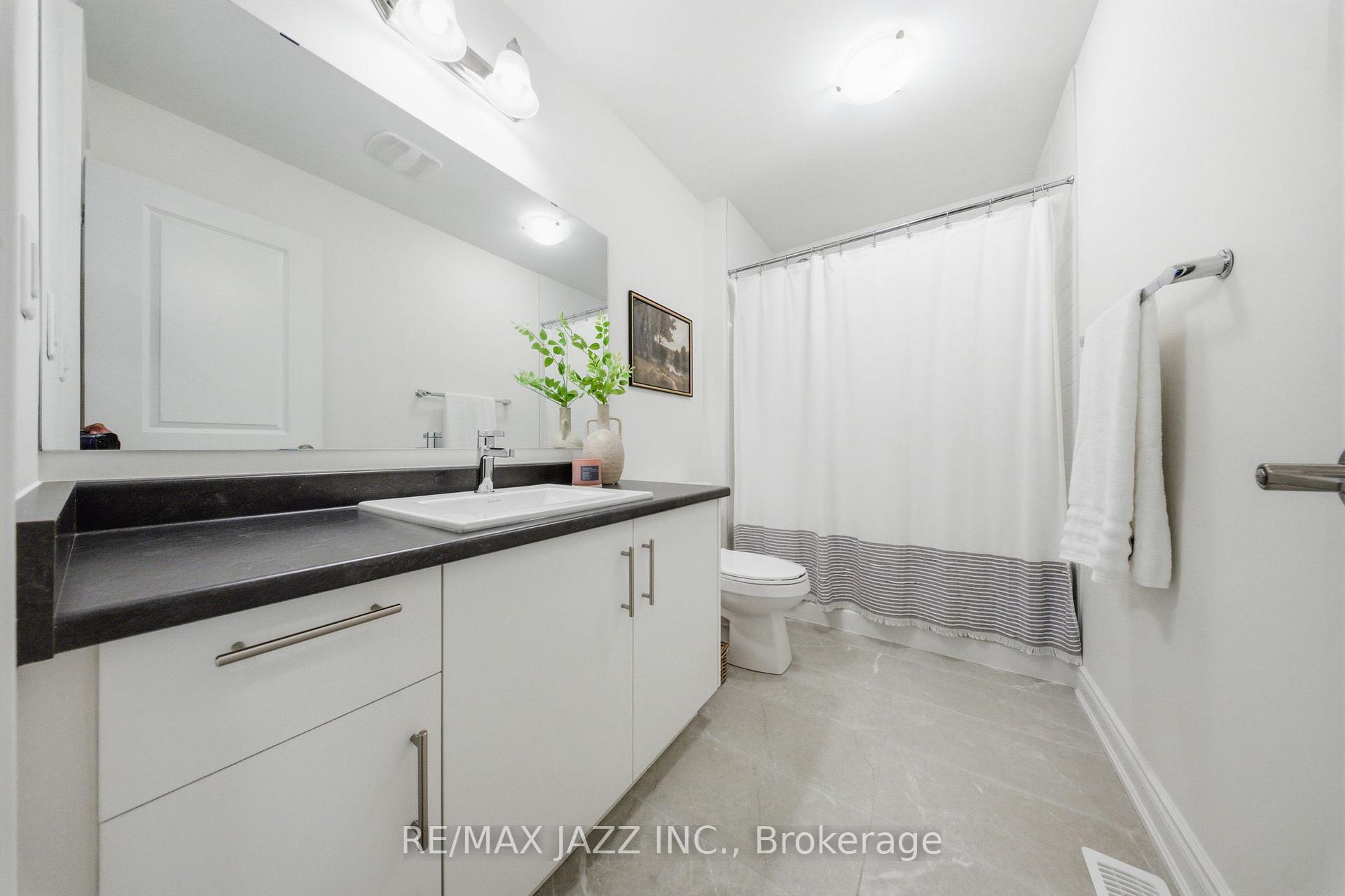 Photo 23 of 127 Laing Drive, Whitby, Rural Whitby — HOMEH