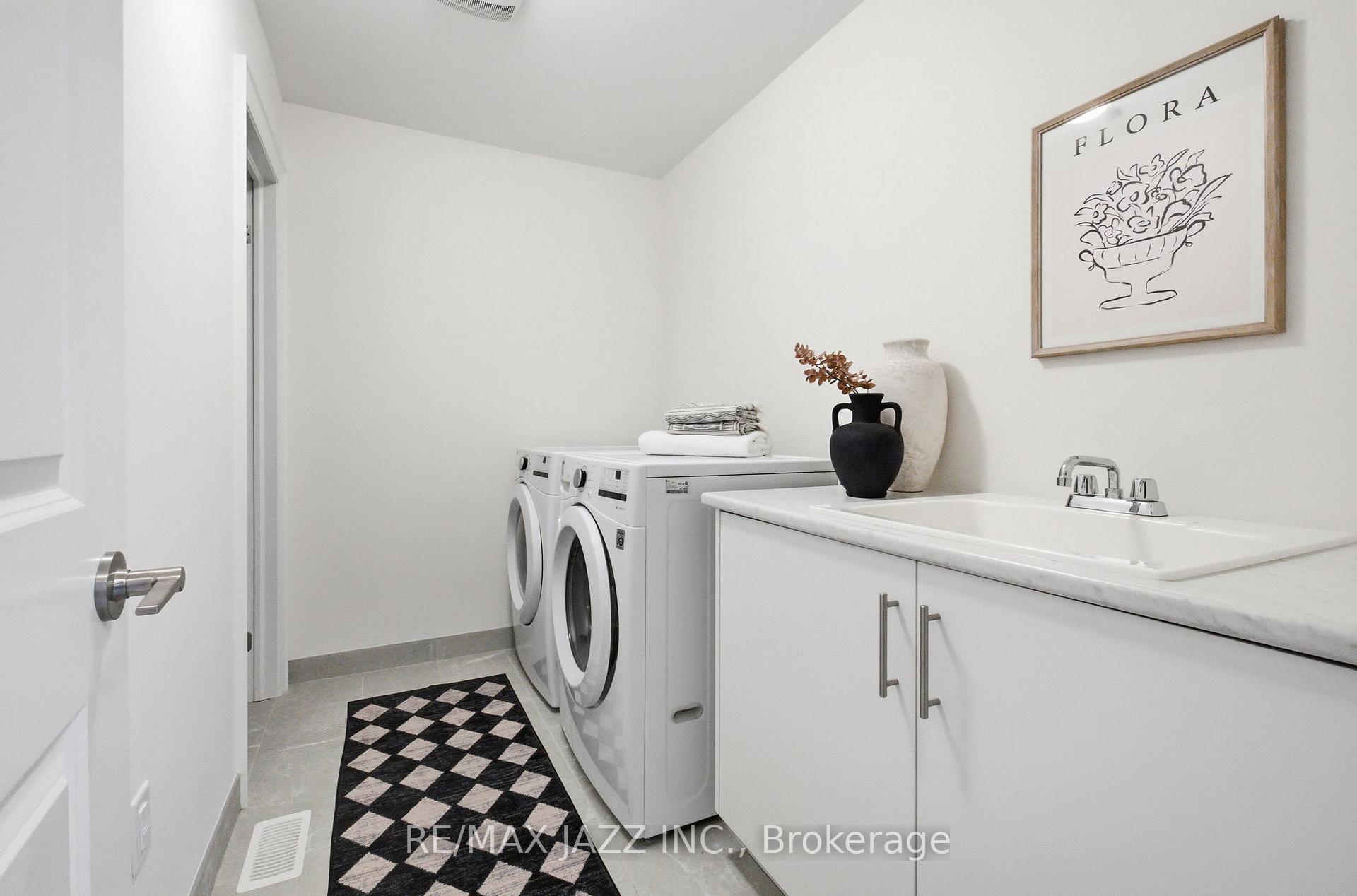 Photo 24 of 127 Laing Drive, Whitby, Rural Whitby — HOMEH