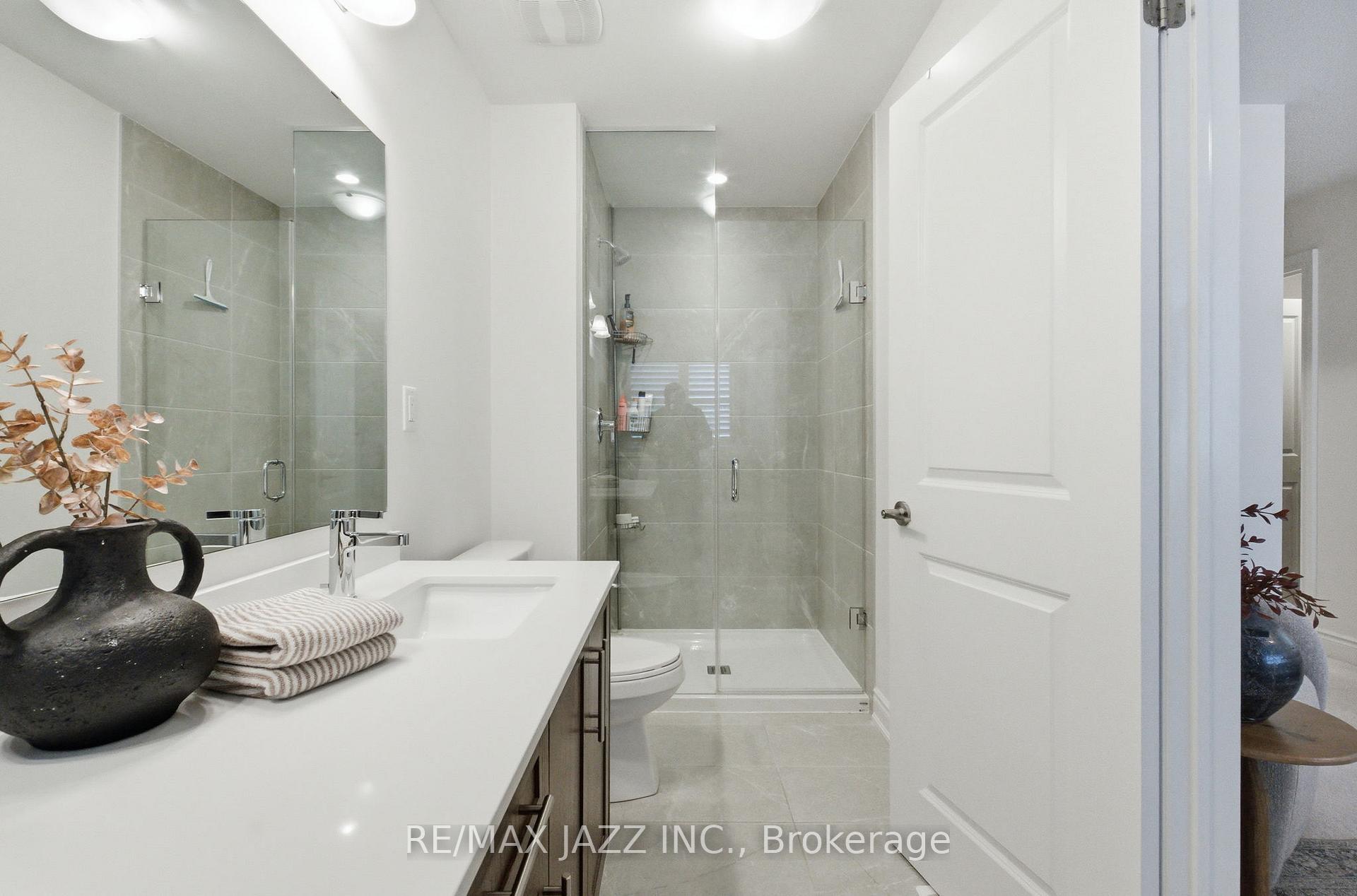 Photo 30 of 127 Laing Drive, Whitby, Rural Whitby — HOMEH