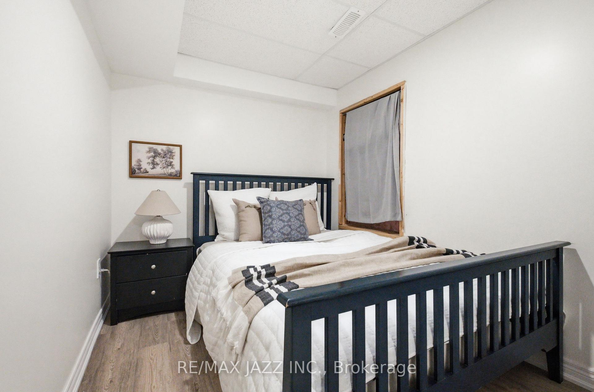 Photo 33 of 127 Laing Drive, Whitby, Rural Whitby — HOMEH