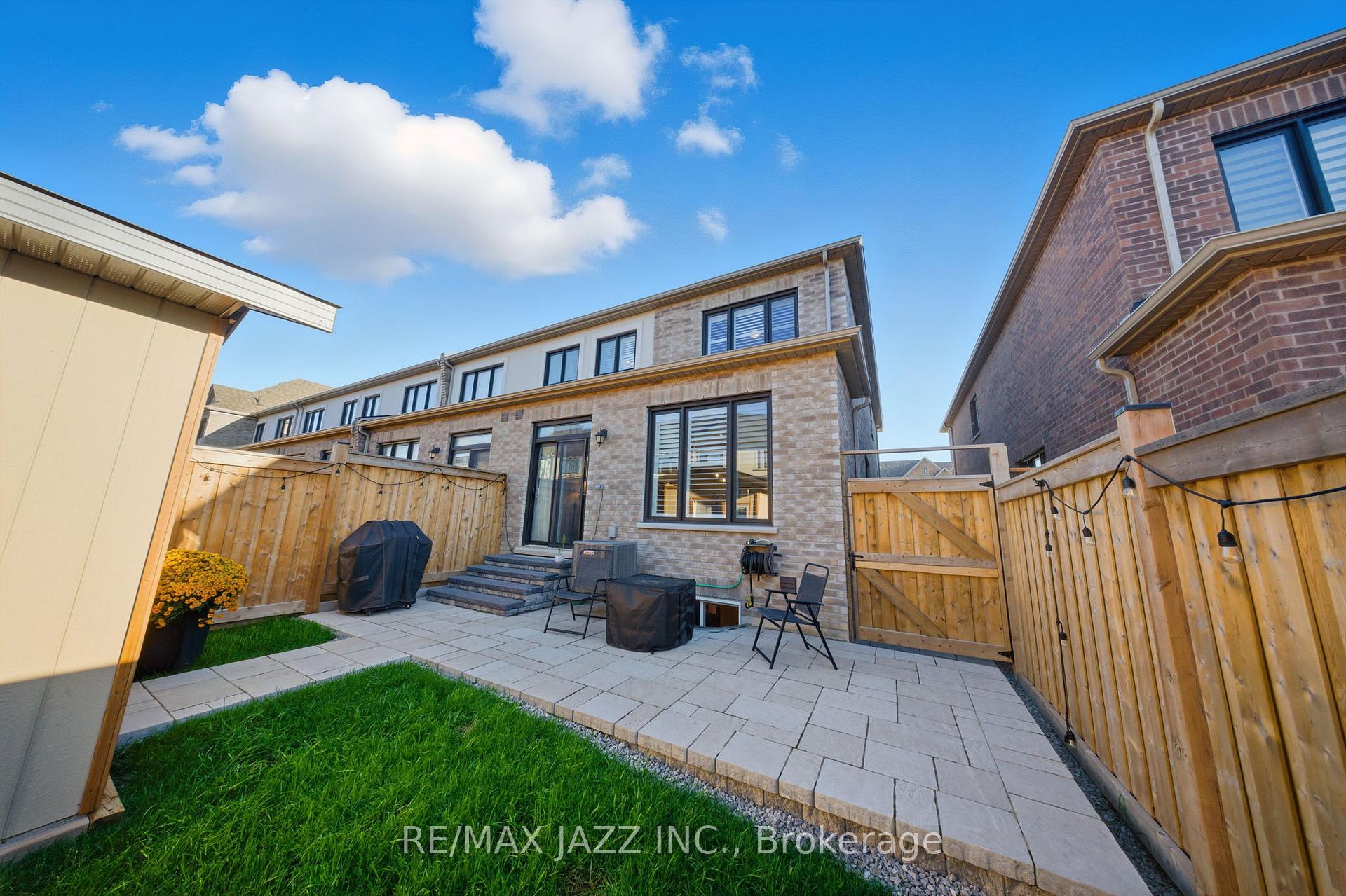 Photo 42 of 127 Laing Drive, Whitby, Rural Whitby — HOMEH