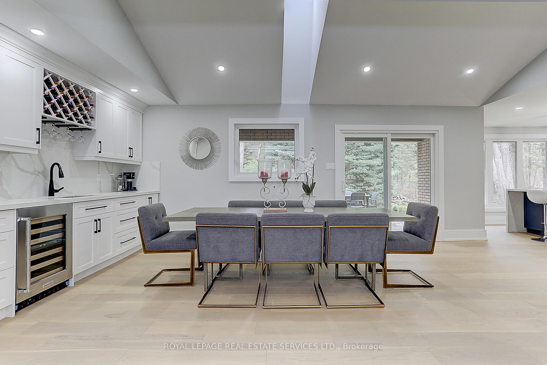 Photo 11 of 52 Innisbrook Drive, Wasaga Beach — HOMEH