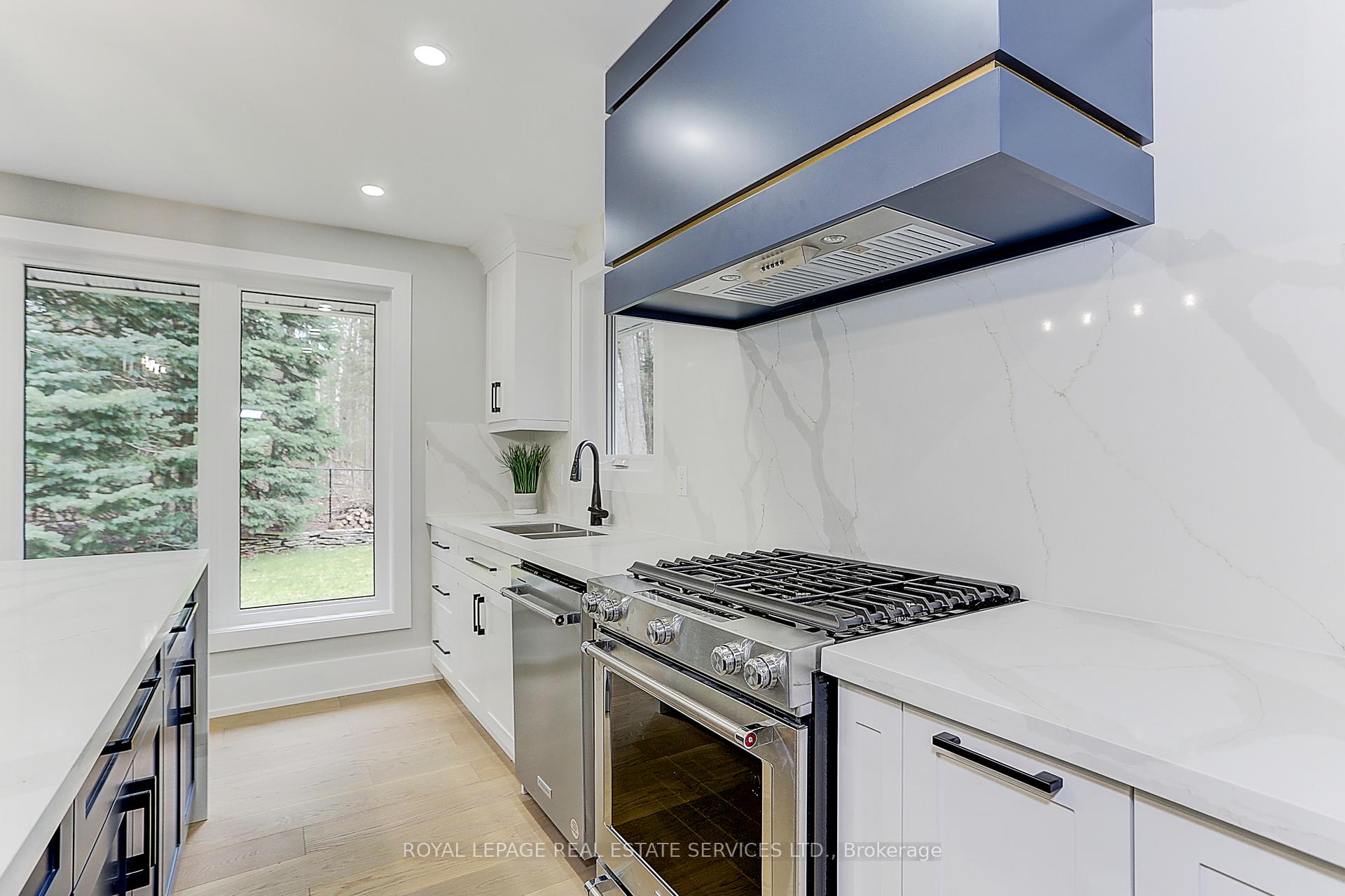 Photo 17 of 52 Innisbrook Drive, Wasaga Beach — HOMEH