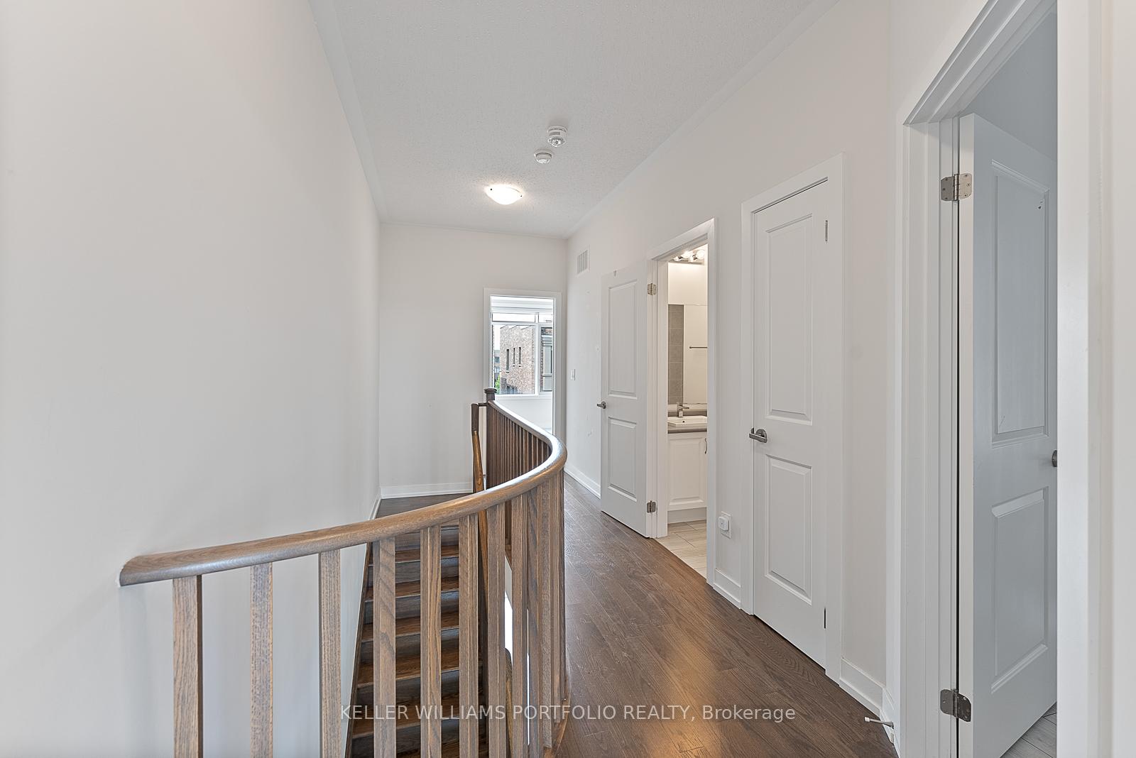 Photo 32 of 32 Troon Avenue, Vaughan, Rural Vaughan — HOMEH
