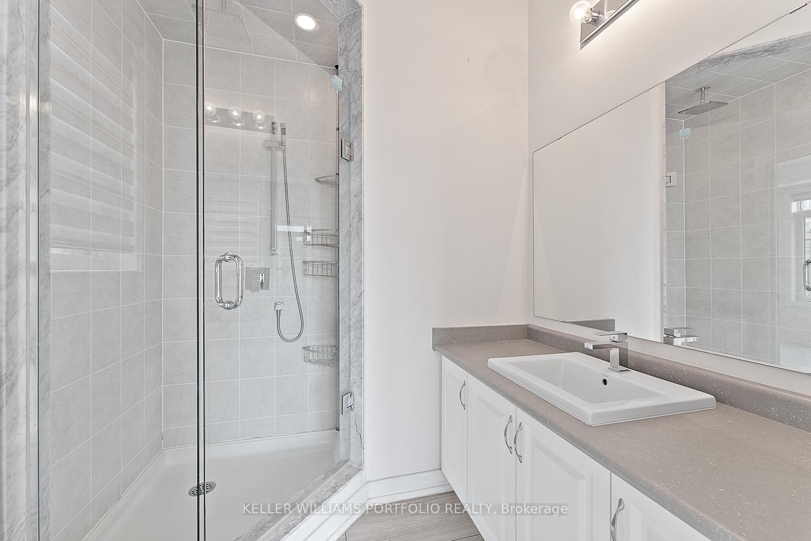 Photo 37 of 32 Troon Avenue, Vaughan, Rural Vaughan — HOMEH