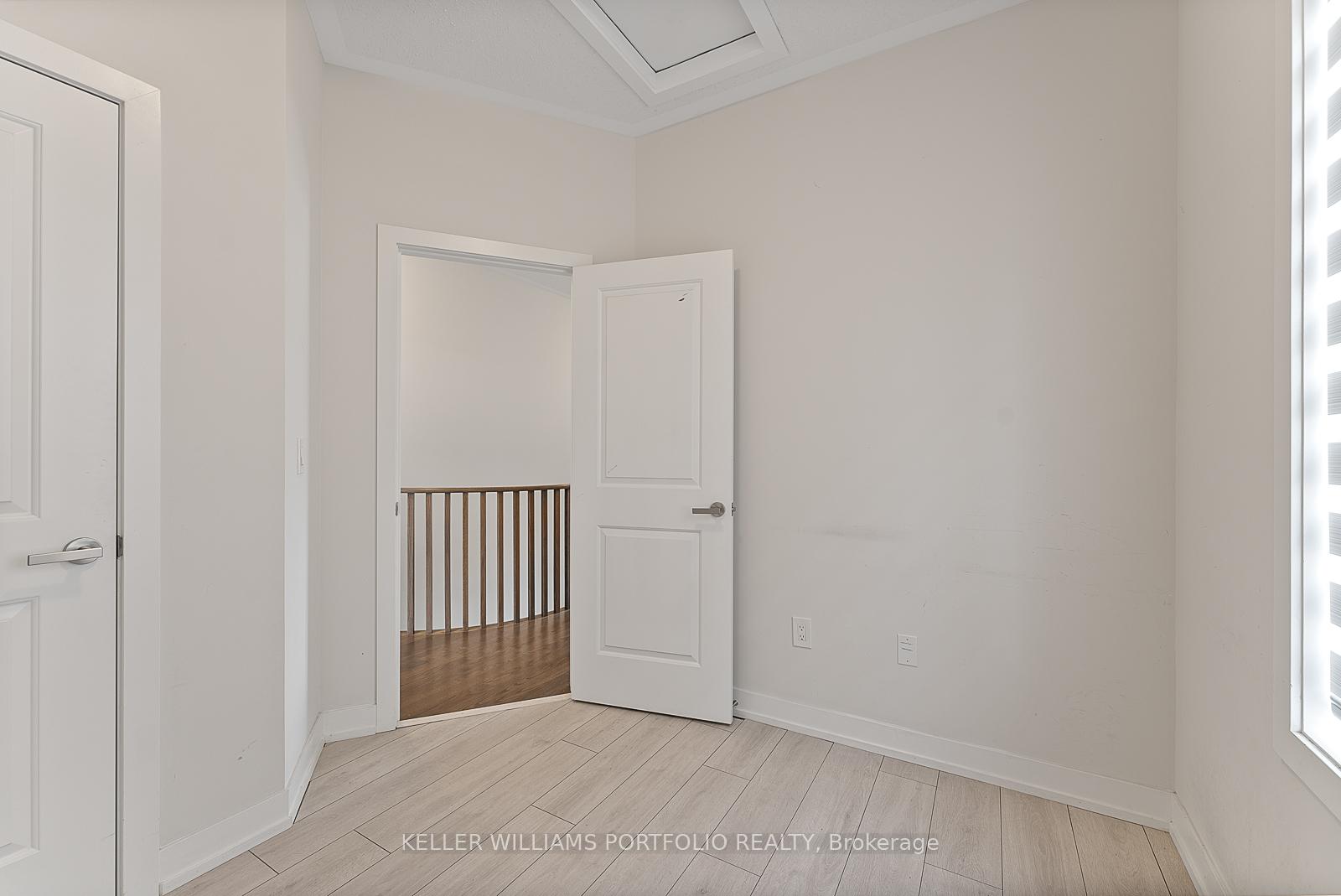 Photo 43 of 32 Troon Avenue, Vaughan, Rural Vaughan — HOMEH