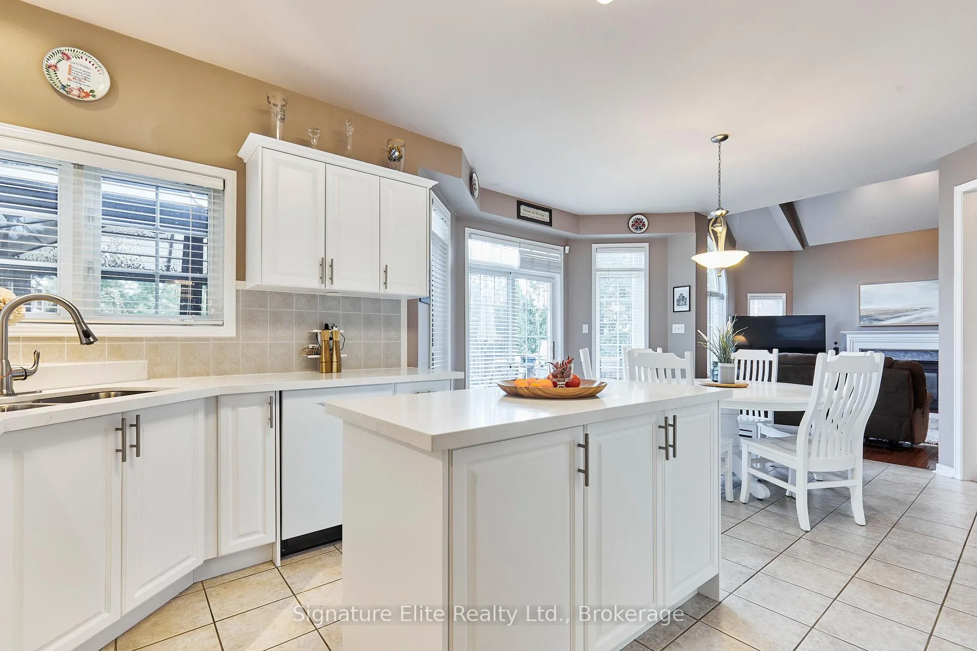 Photo 8 of 51 Roan Drive, Whitby, Lynde Creek — HOMEH