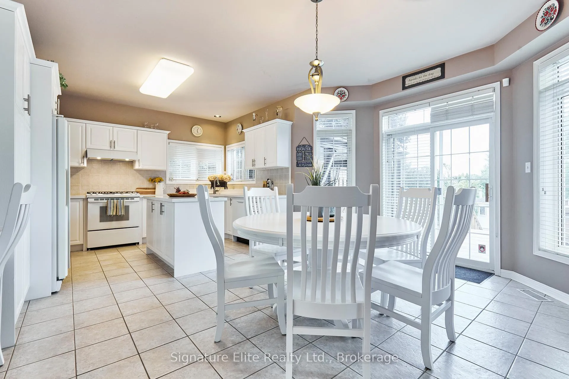 Photo 13 of 51 Roan Drive, Whitby, Lynde Creek — HOMEH
