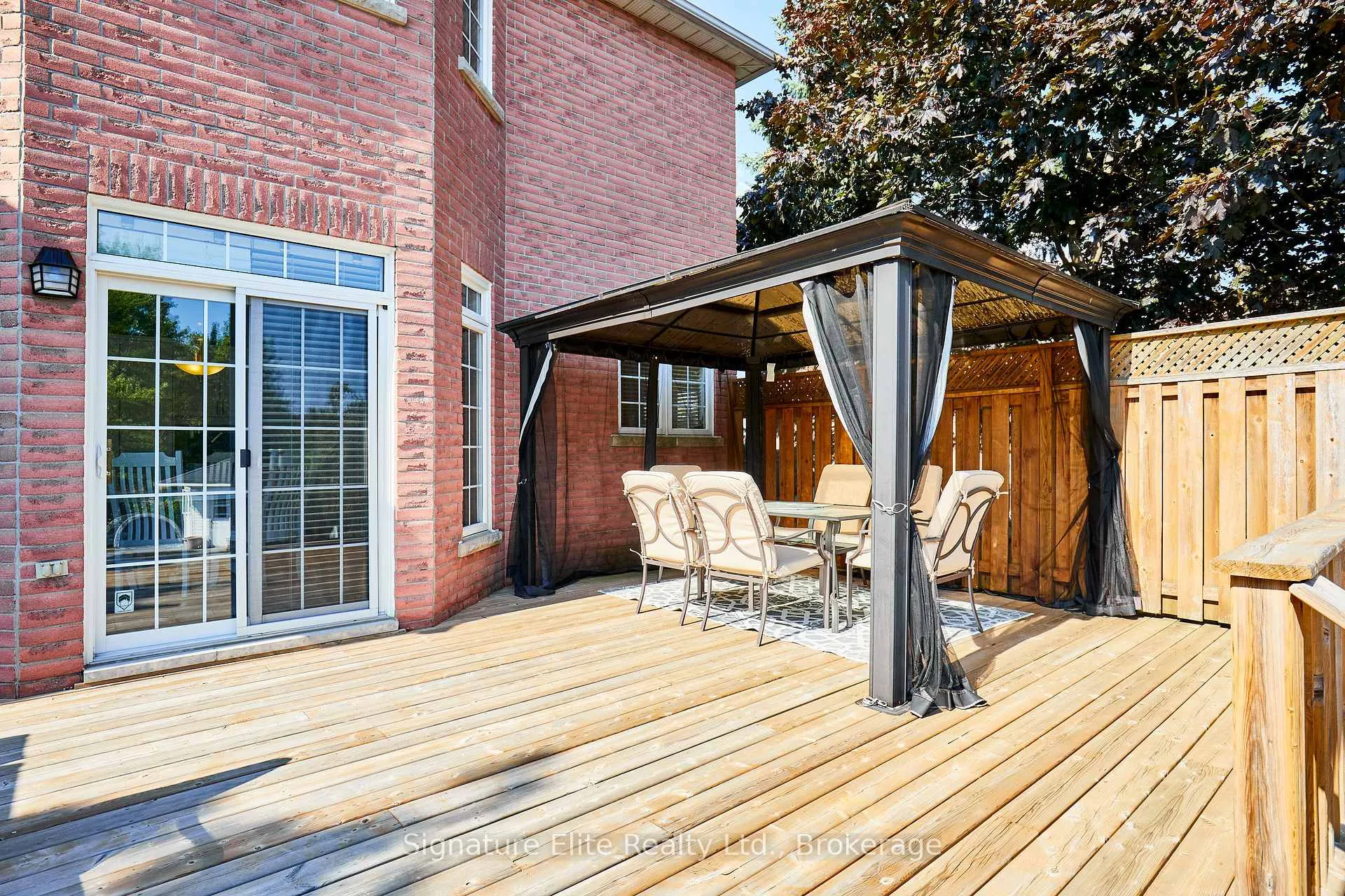 Photo 14 of 51 Roan Drive, Whitby, Lynde Creek — HOMEH