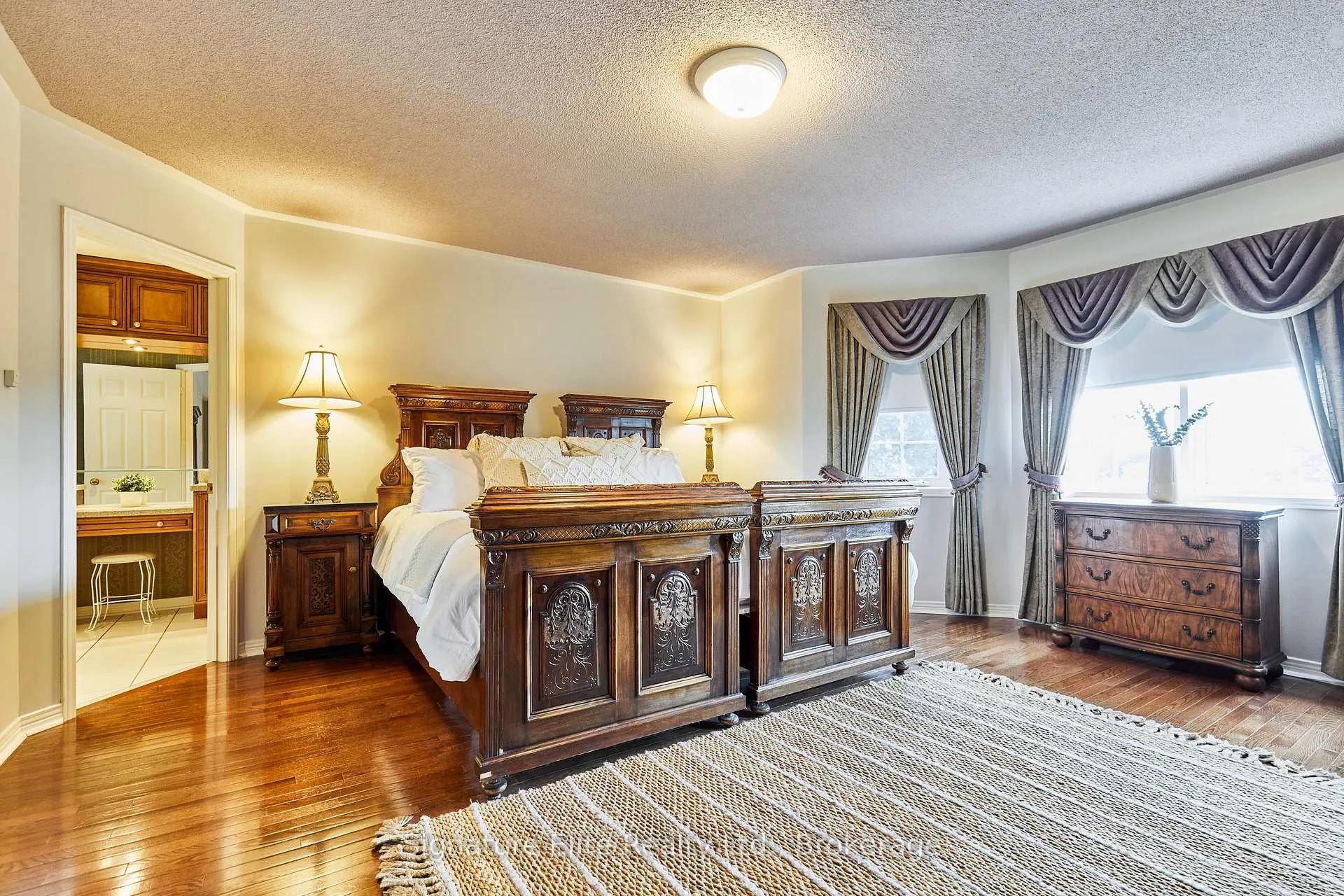 Photo 27 of 51 Roan Drive, Whitby, Lynde Creek — HOMEH