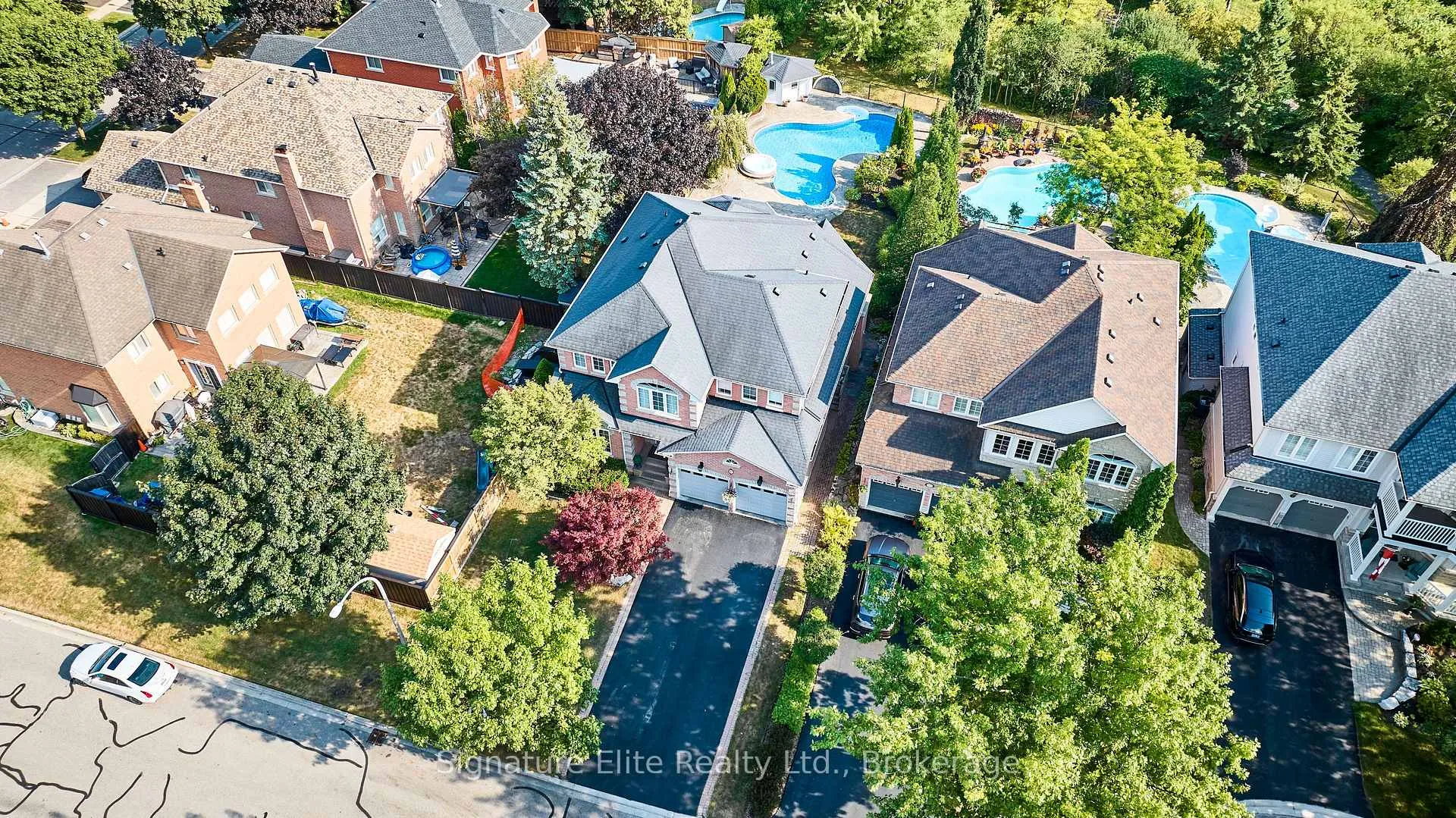 Photo 43 of 51 Roan Drive, Whitby, Lynde Creek — HOMEH