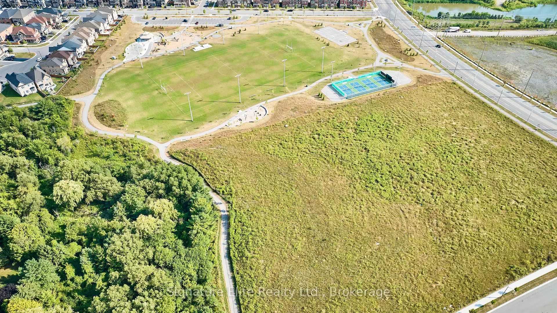 Photo 45 of 51 Roan Drive, Whitby, Lynde Creek — HOMEH