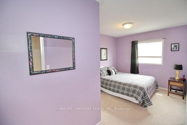 Photo 5 of 9 Presley Crescent, Whitby, Williamsburg — HOMEH