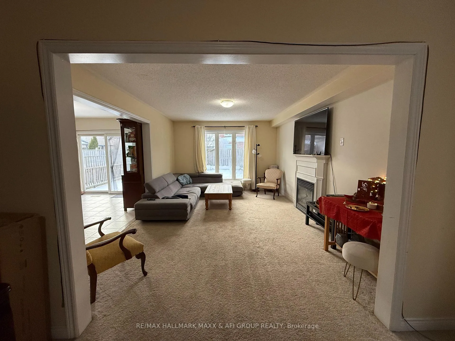 Photo 10 of 40 Chatterson Street, Whitby, Rolling Acres — HOMEH