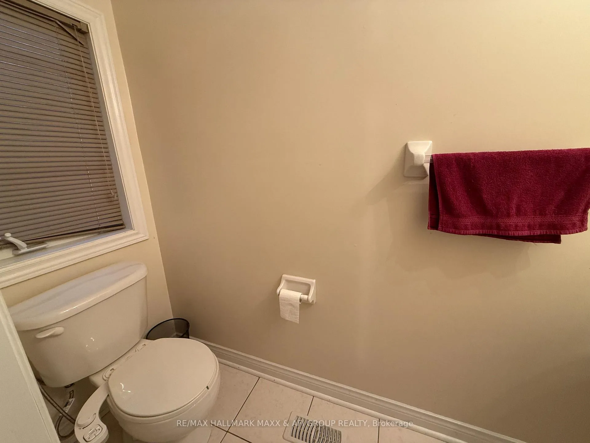 Photo 20 of 40 Chatterson Street, Whitby, Rolling Acres — HOMEH