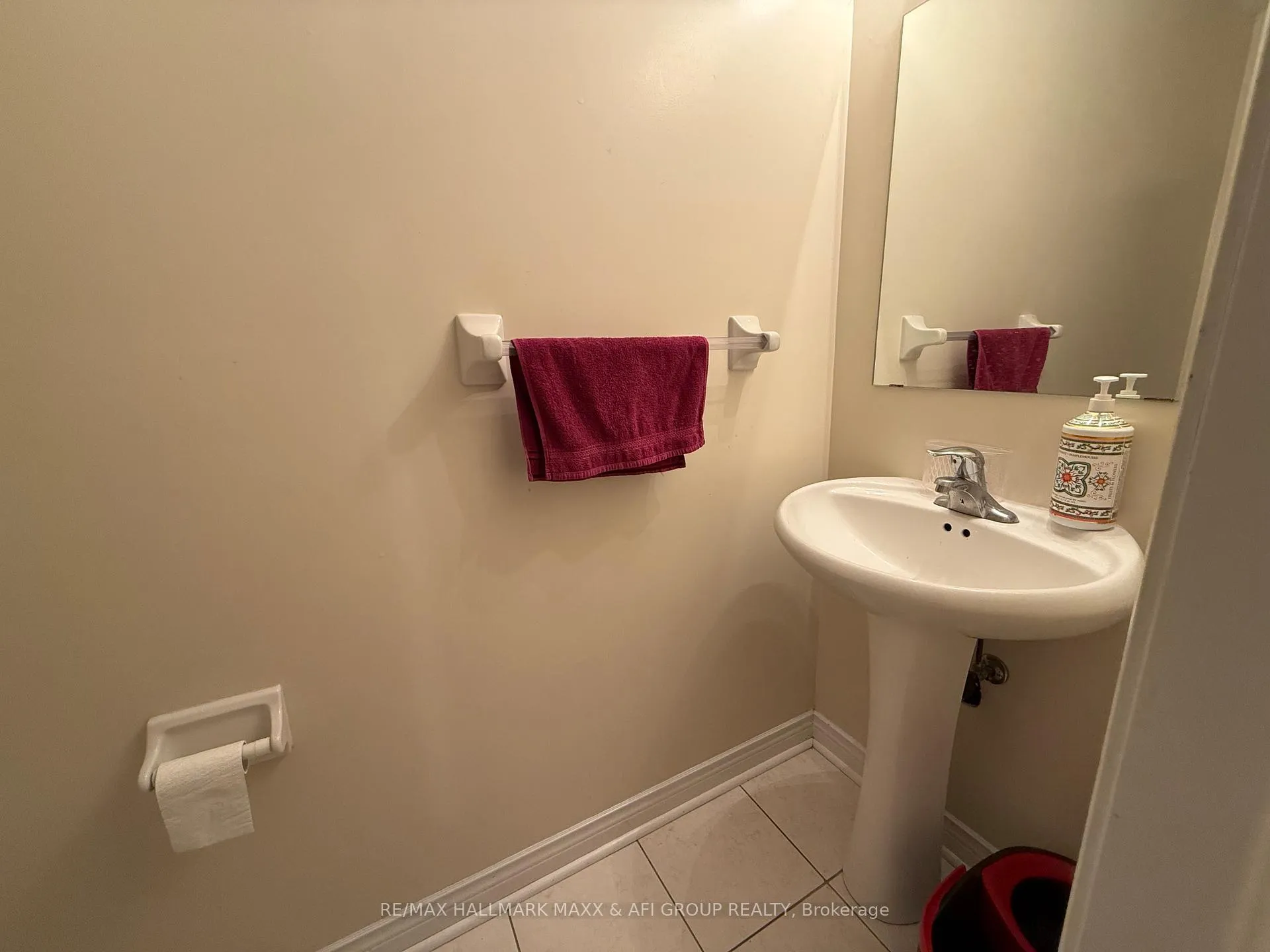 Photo 21 of 40 Chatterson Street, Whitby, Rolling Acres — HOMEH