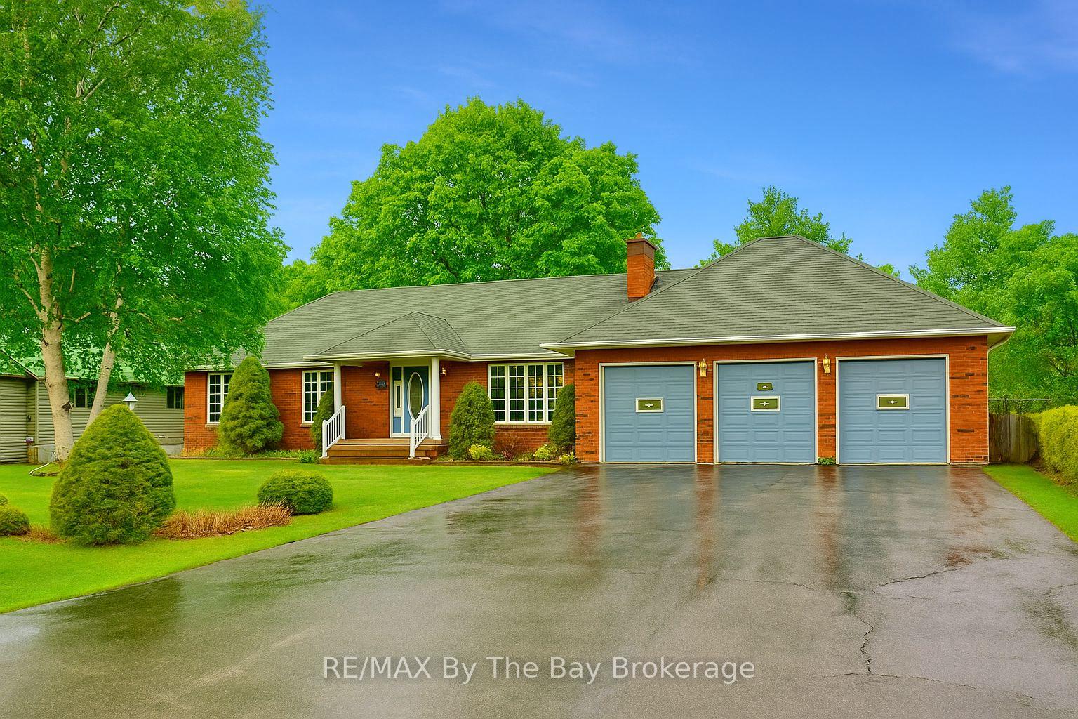 Photo 1 of 23 Kelley Crescent, Wasaga Beach — HOMEH