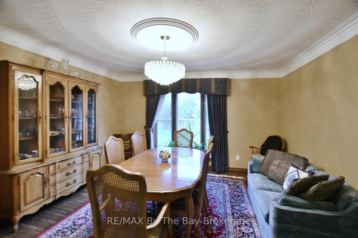 Photo 13 of 23 Kelley Crescent, Wasaga Beach — HOMEH