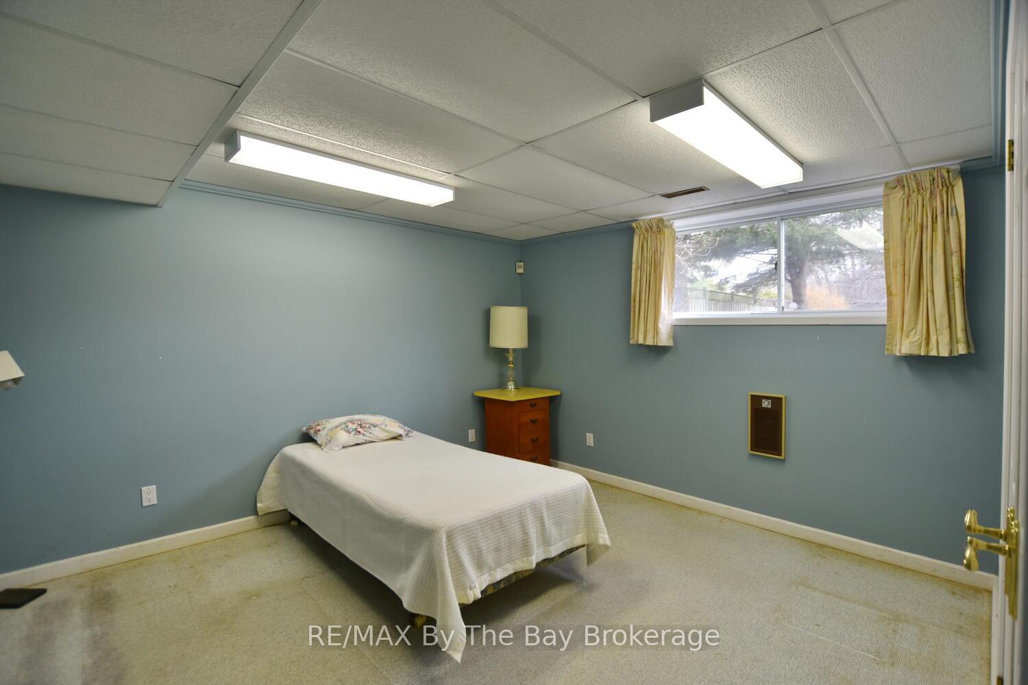 Photo 32 of 23 Kelley Crescent, Wasaga Beach — HOMEH