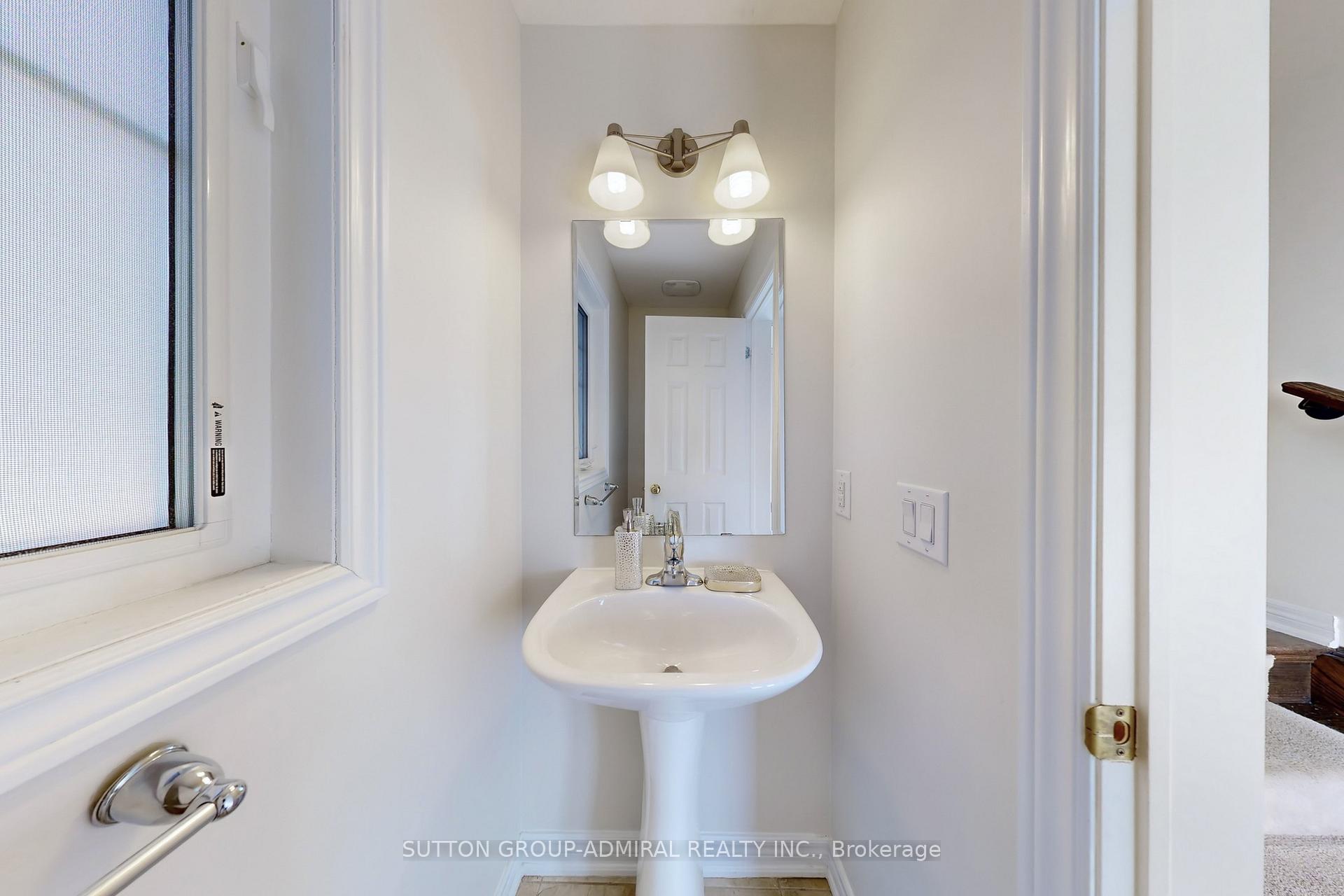 Photo 19 of 95 Southdown Avenue, Vaughan, Patterson — HOMEH