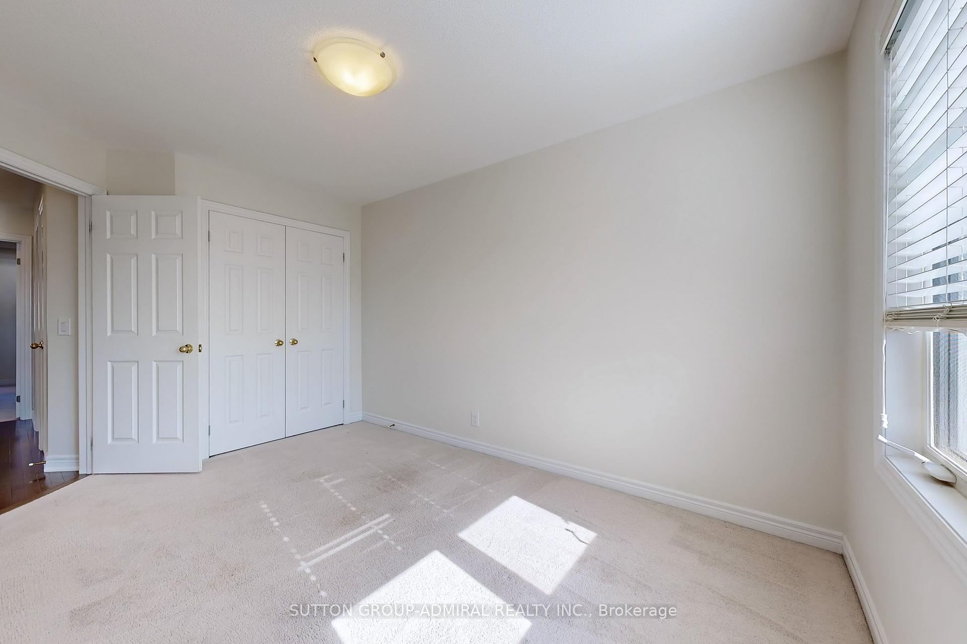 Photo 36 of 95 Southdown Avenue, Vaughan, Patterson — HOMEH