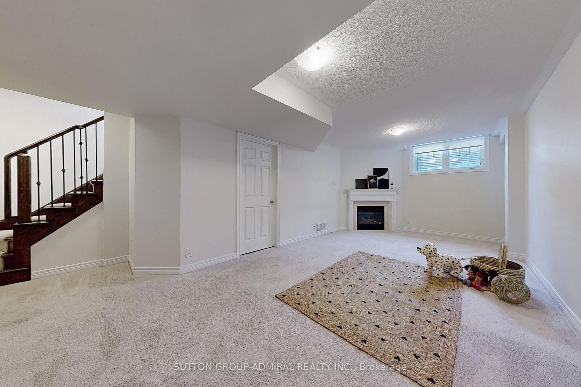 Photo 45 of 95 Southdown Avenue, Vaughan, Patterson — HOMEH