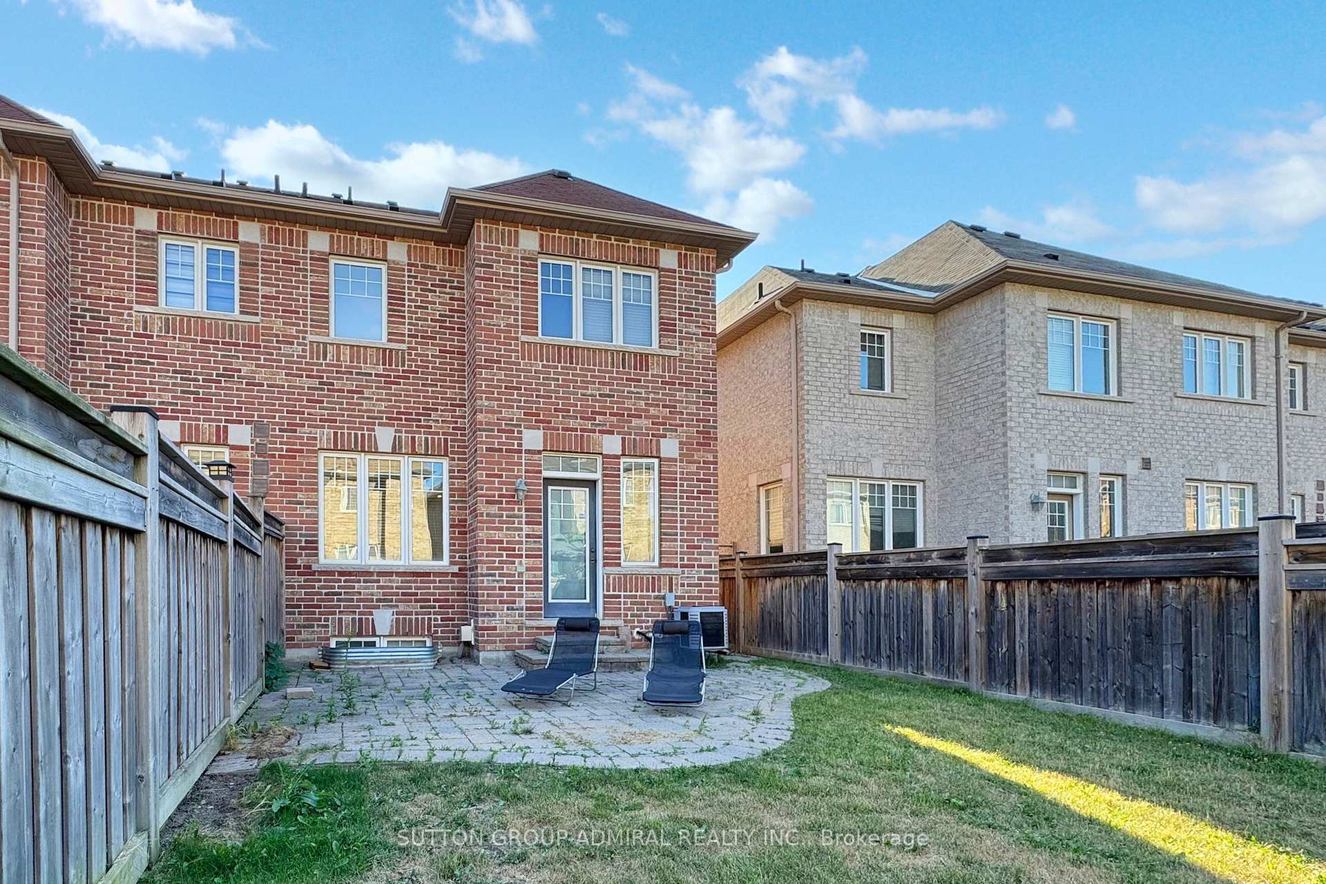 Photo 48 of 95 Southdown Avenue, Vaughan, Patterson — HOMEH