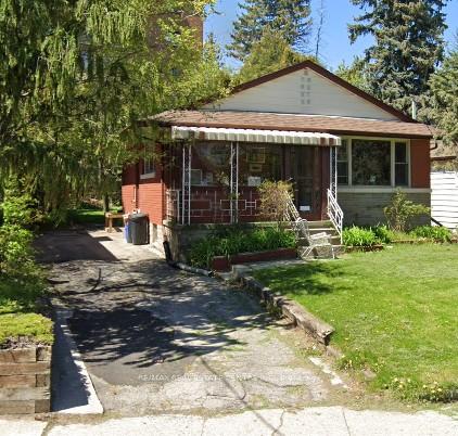 Photo 2 of 183 Regina Street N, Waterloo — HOMEH