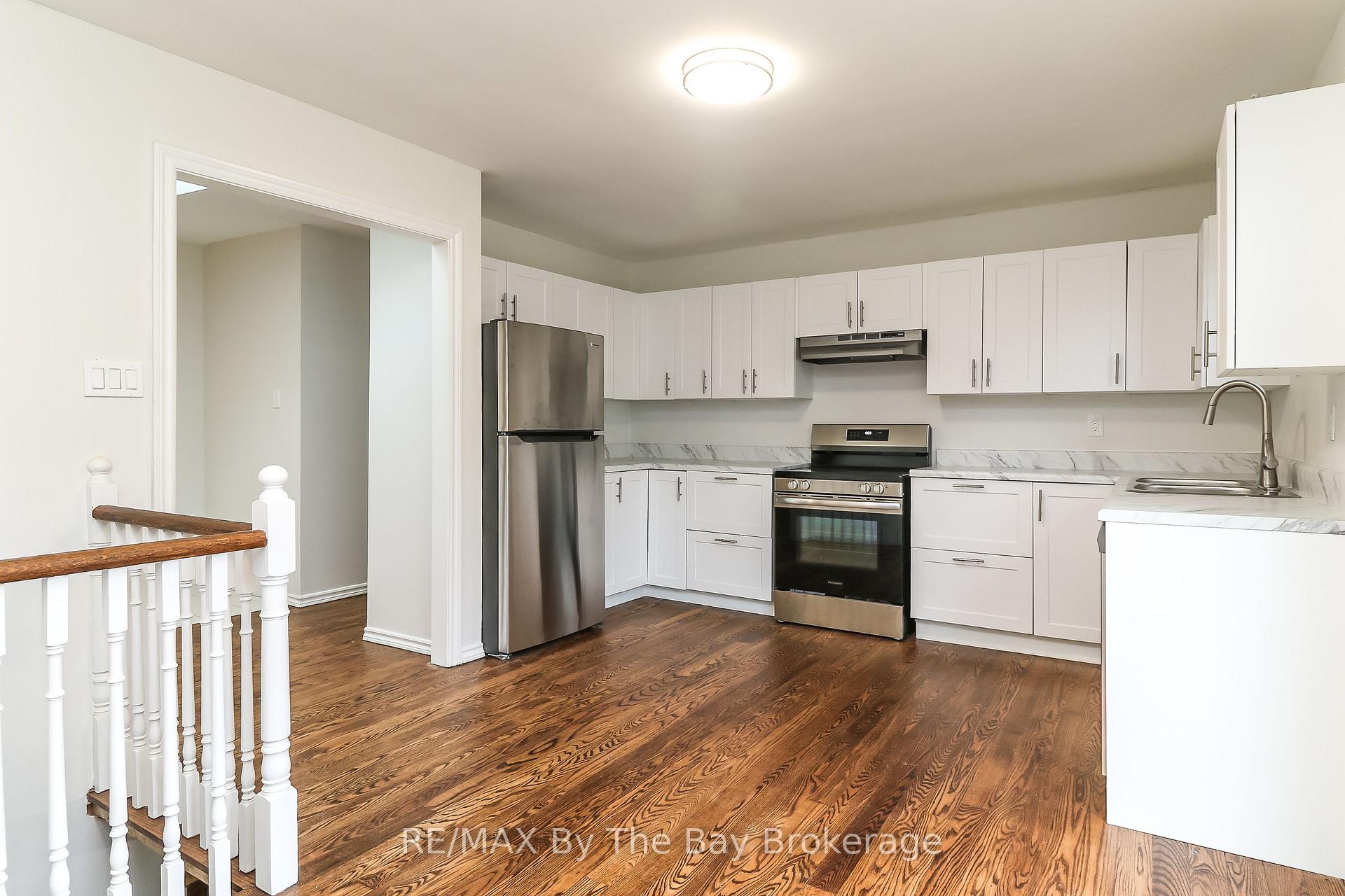 Photo 22 of 12 Bridlewood Crescent, Wasaga Beach — HOMEH