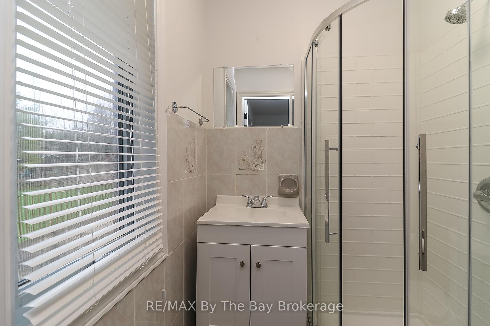 Photo 30 of 12 Bridlewood Crescent, Wasaga Beach — HOMEH