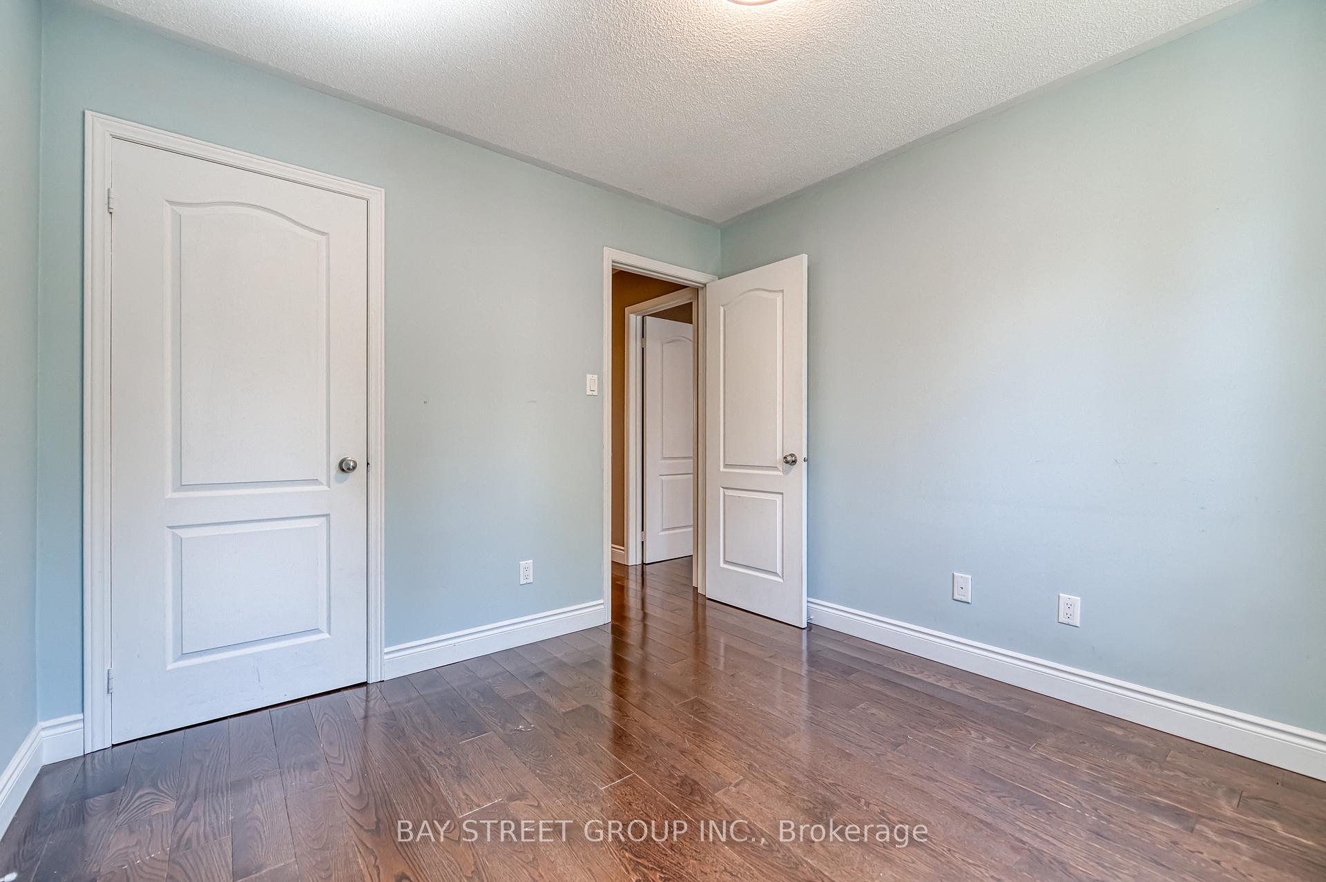 Photo 24 of 15 Glenbury Drive, Vaughan, Brownridge — HOMEH