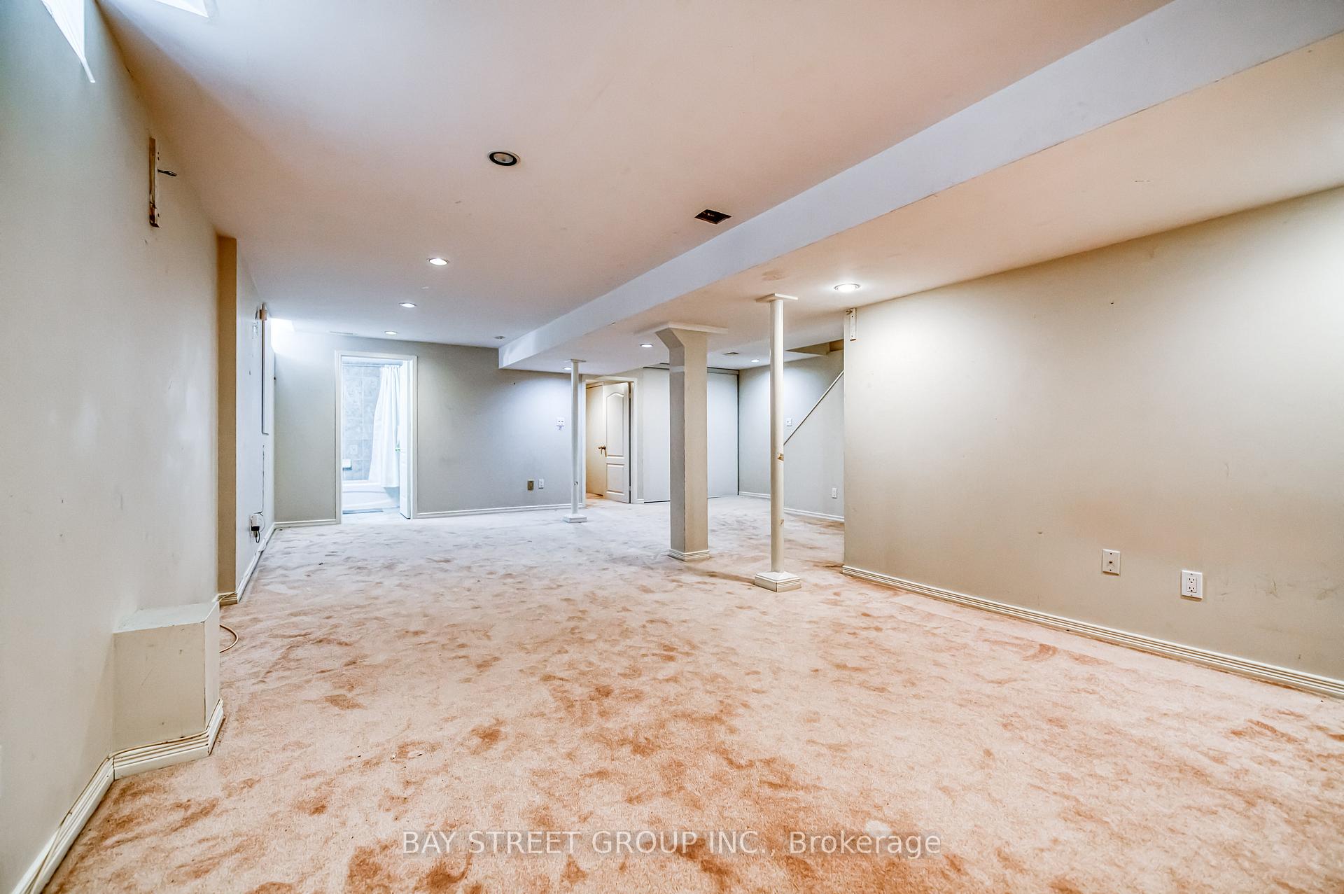 Photo 33 of 15 Glenbury Drive, Vaughan, Brownridge — HOMEH