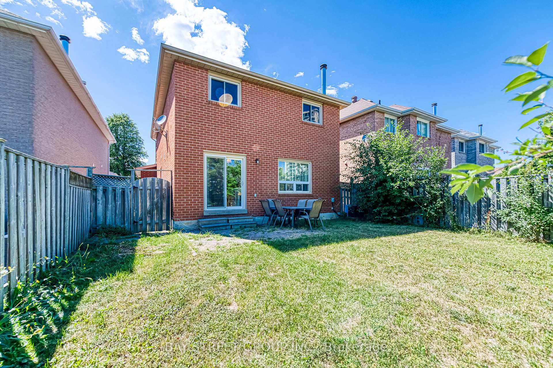 Photo 37 of 15 Glenbury Drive, Vaughan, Brownridge — HOMEH