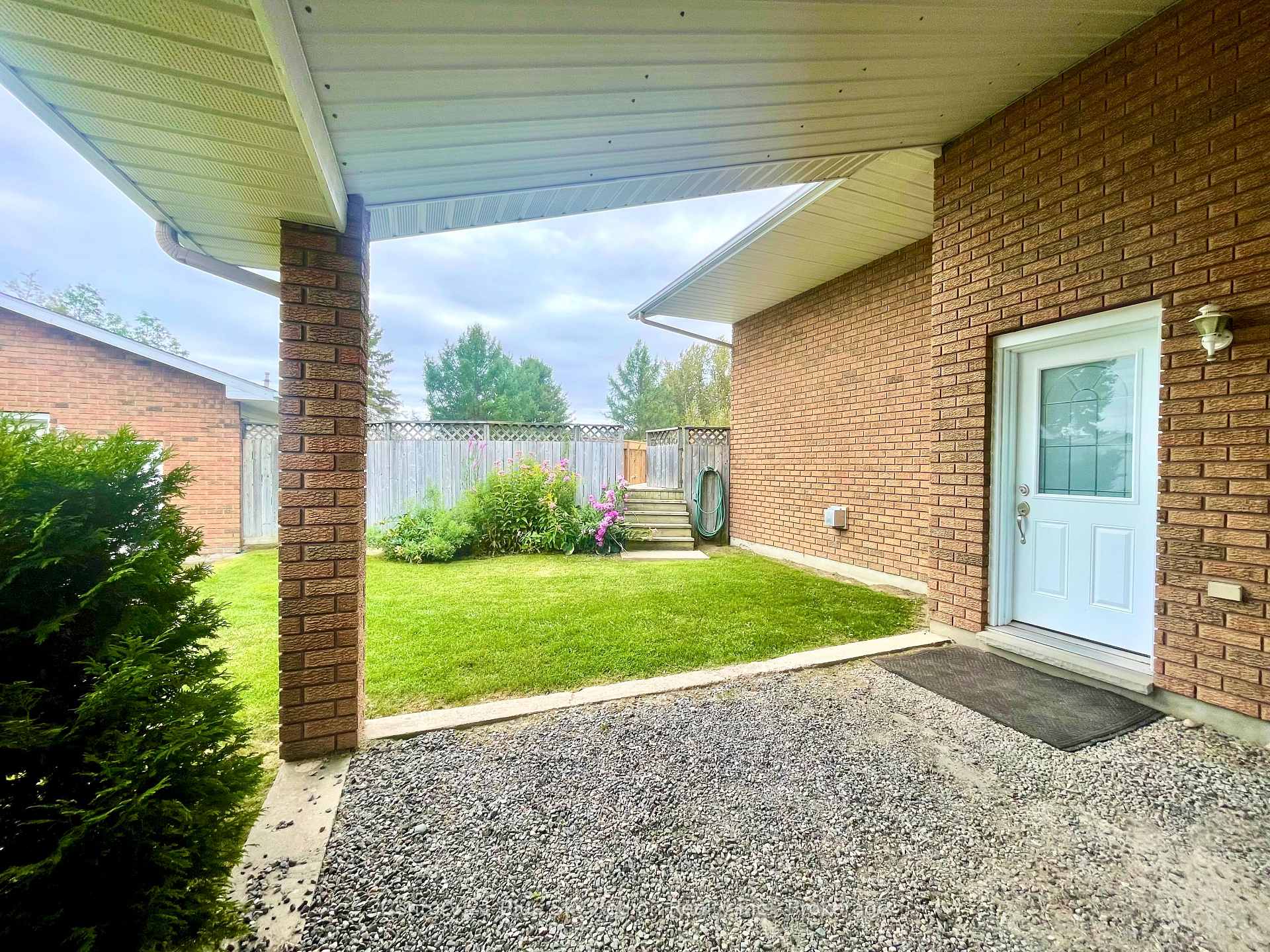 Photo 5 of 494 Salter Street, West Nipissing, Sturgeon Falls — HOMEH
