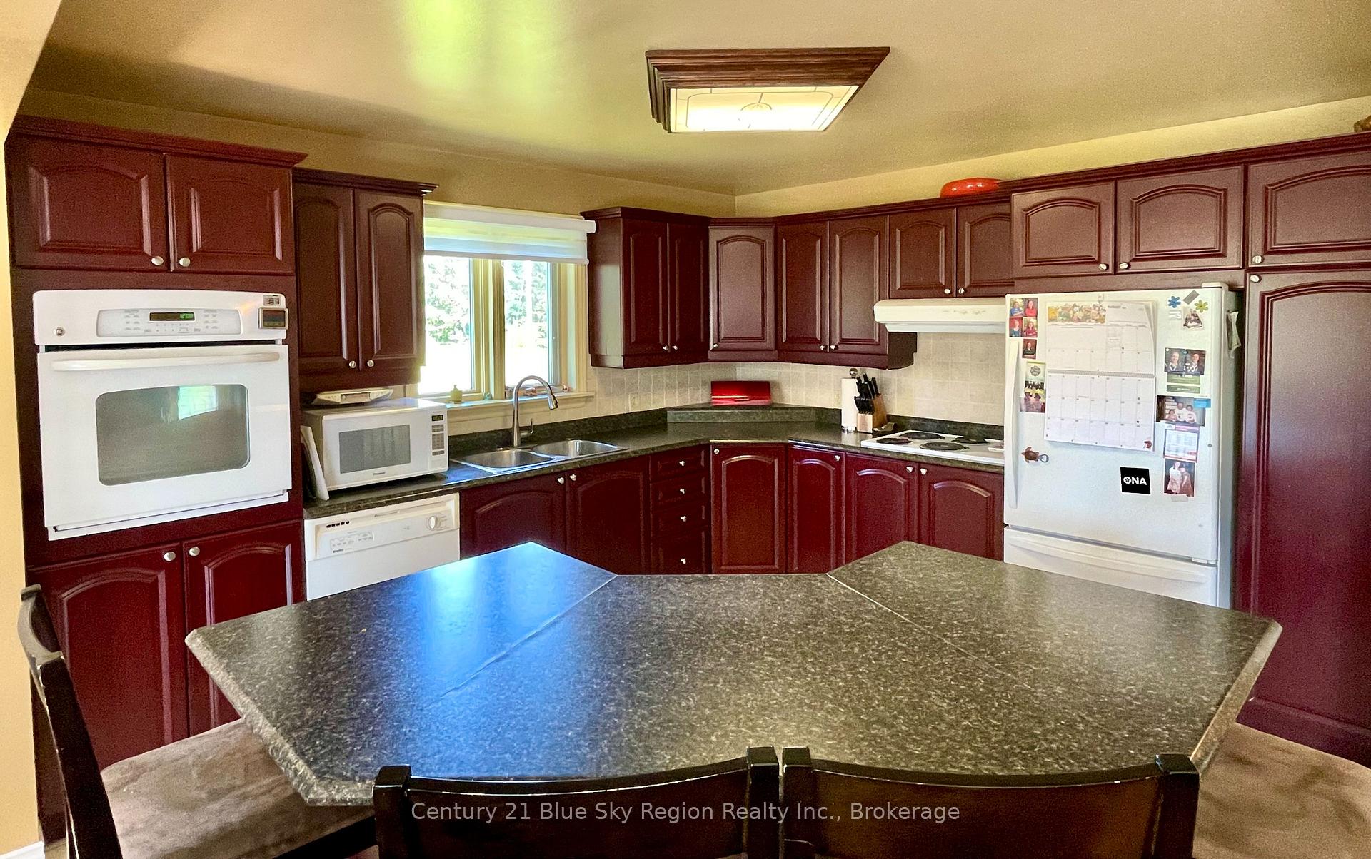 Photo 10 of 494 Salter Street, West Nipissing, Sturgeon Falls — HOMEH