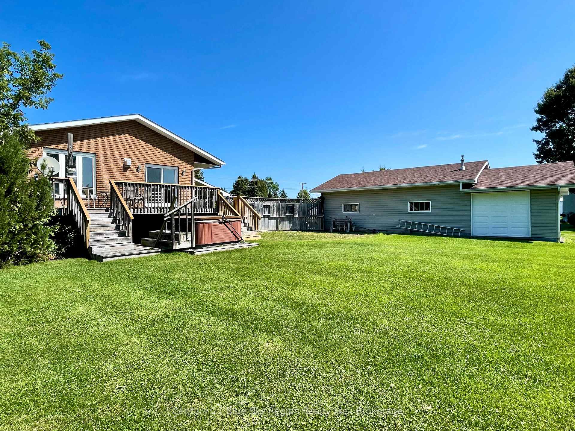 Photo 32 of 494 Salter Street, West Nipissing, Sturgeon Falls — HOMEH