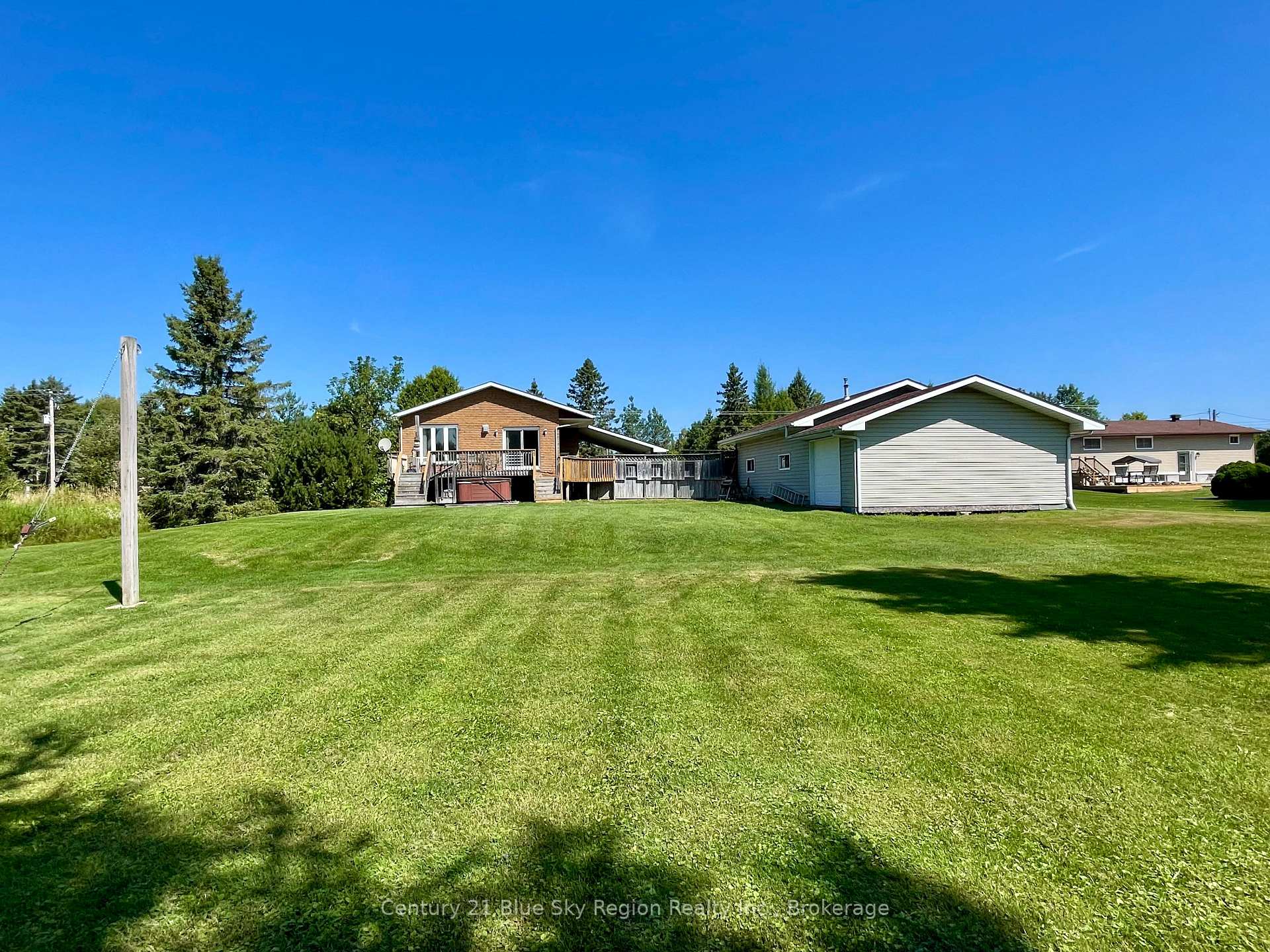 Photo 36 of 494 Salter Street, West Nipissing, Sturgeon Falls — HOMEH