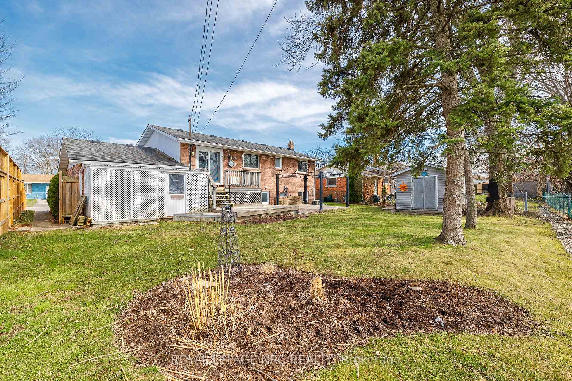 Photo 39 of 33 Idylwood Road, Welland, N. Welland — HOMEH