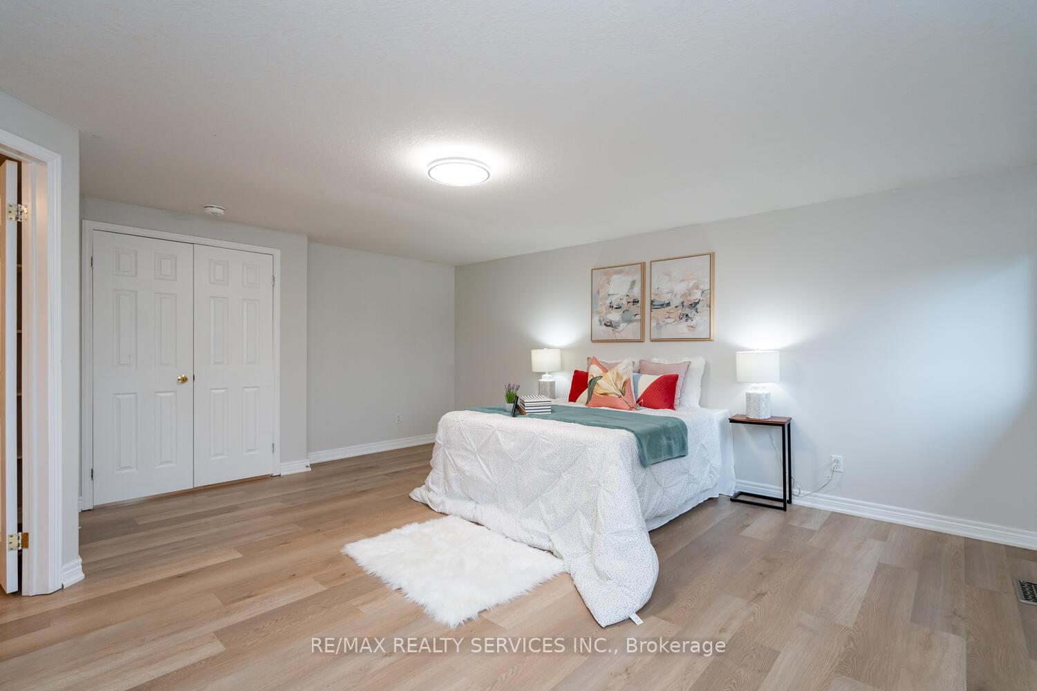 Photo 27 of 704 Black Cherry Street, Waterloo — HOMEH