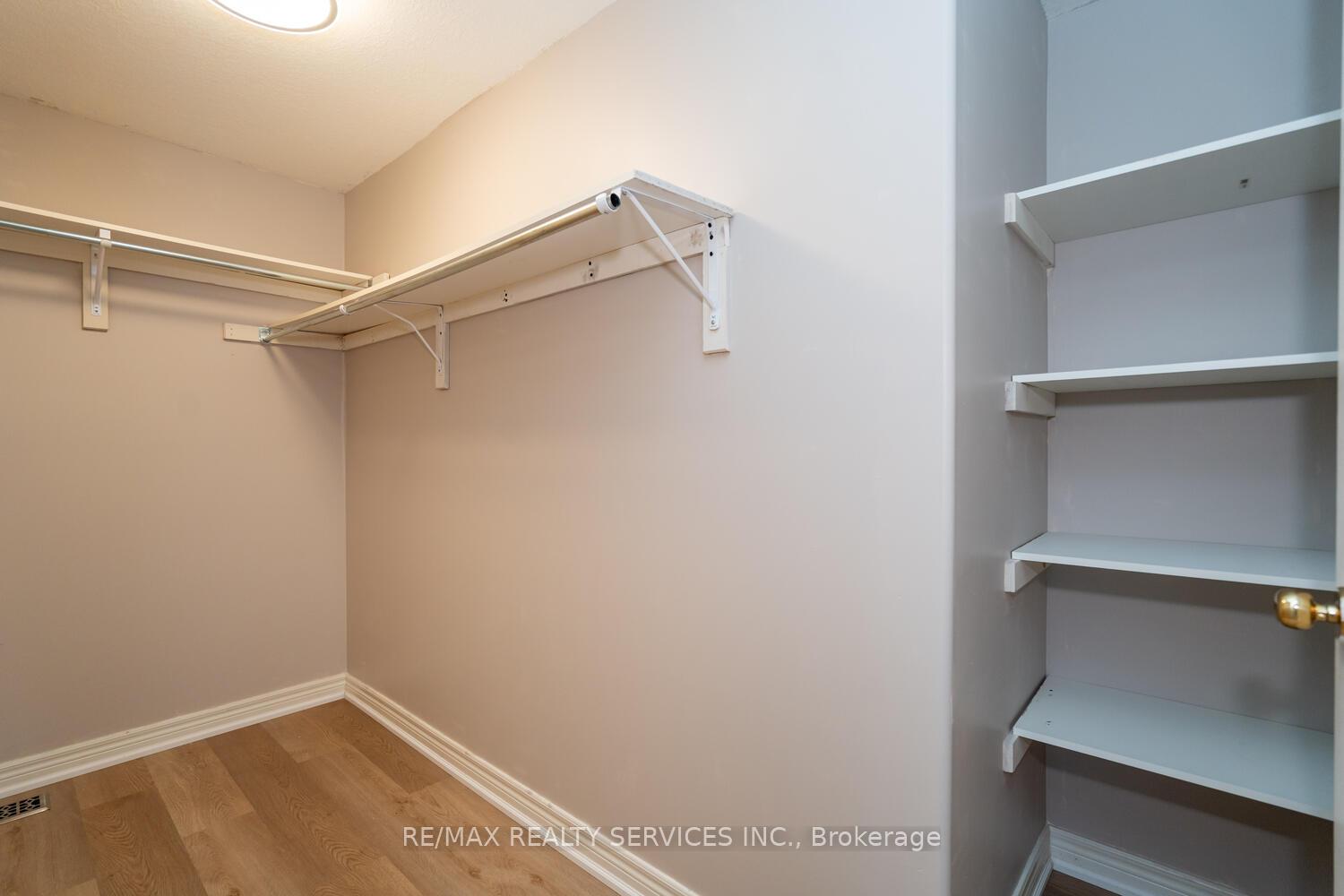Photo 28 of 704 Black Cherry Street, Waterloo — HOMEH