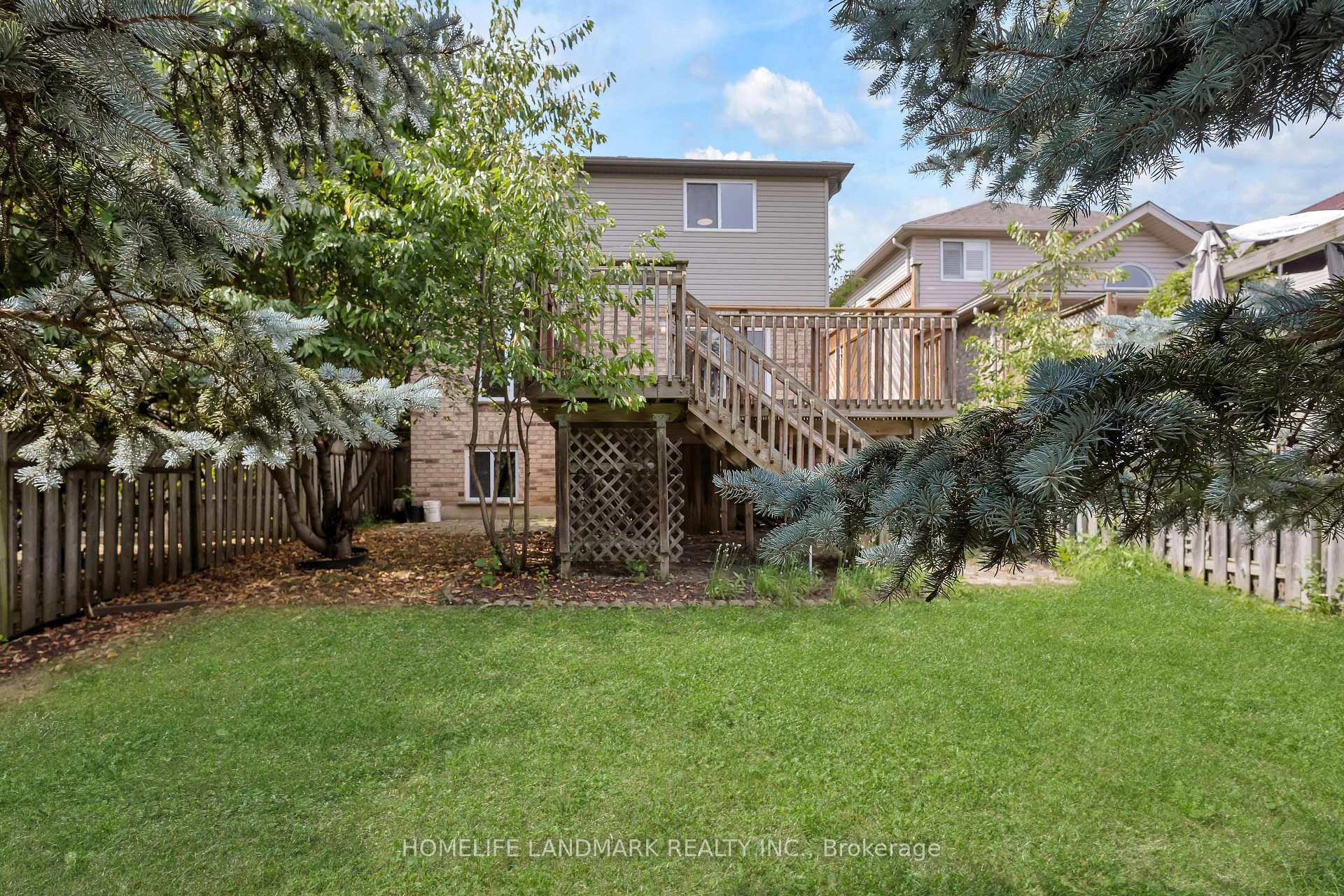 Photo 32 of 205 Holbeach Crescent, Waterloo, Colonial Acres — HOMEH