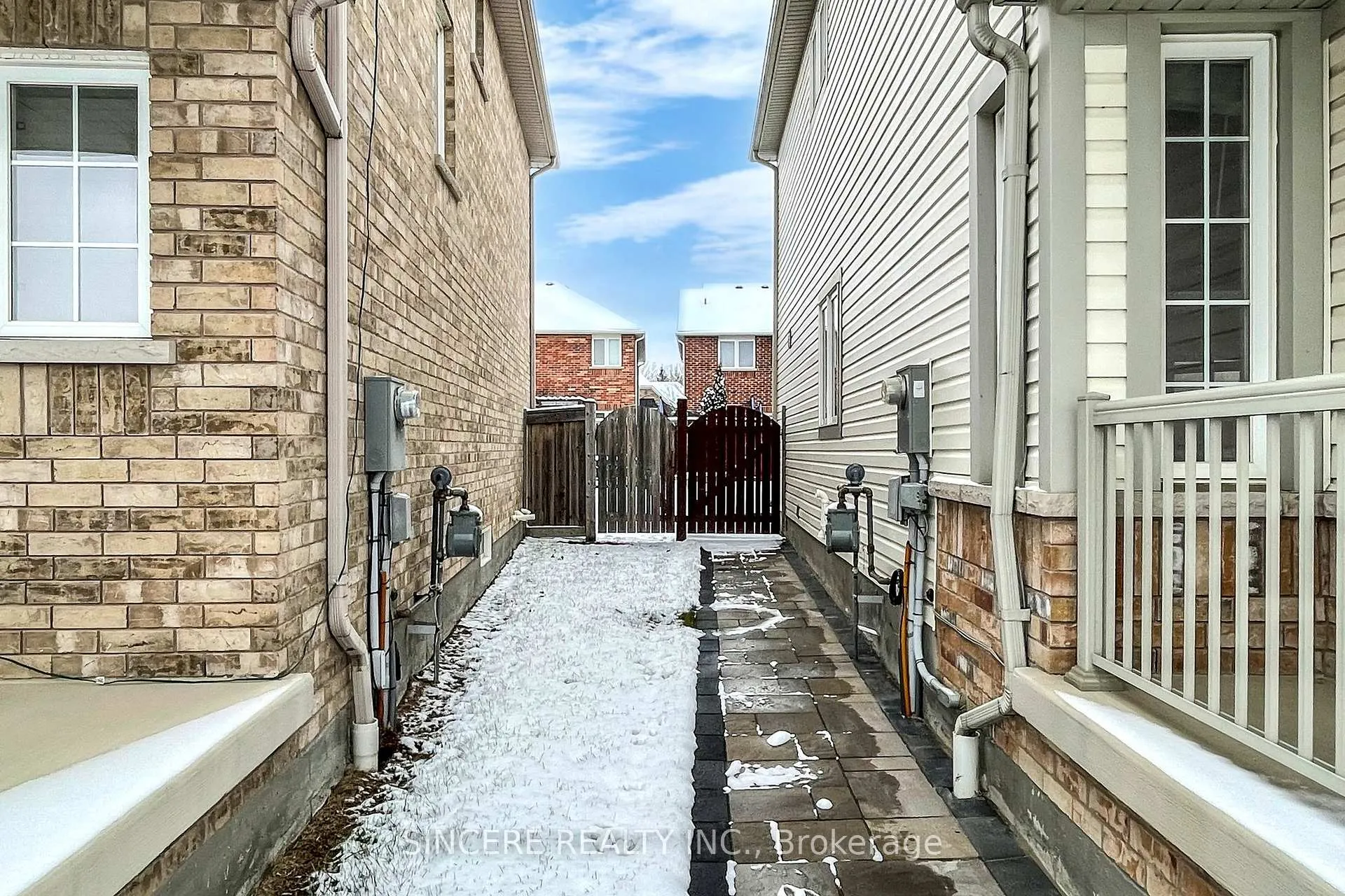 Photo 50 of 8 Canary Street, Whitby, Taunton North — HOMEH