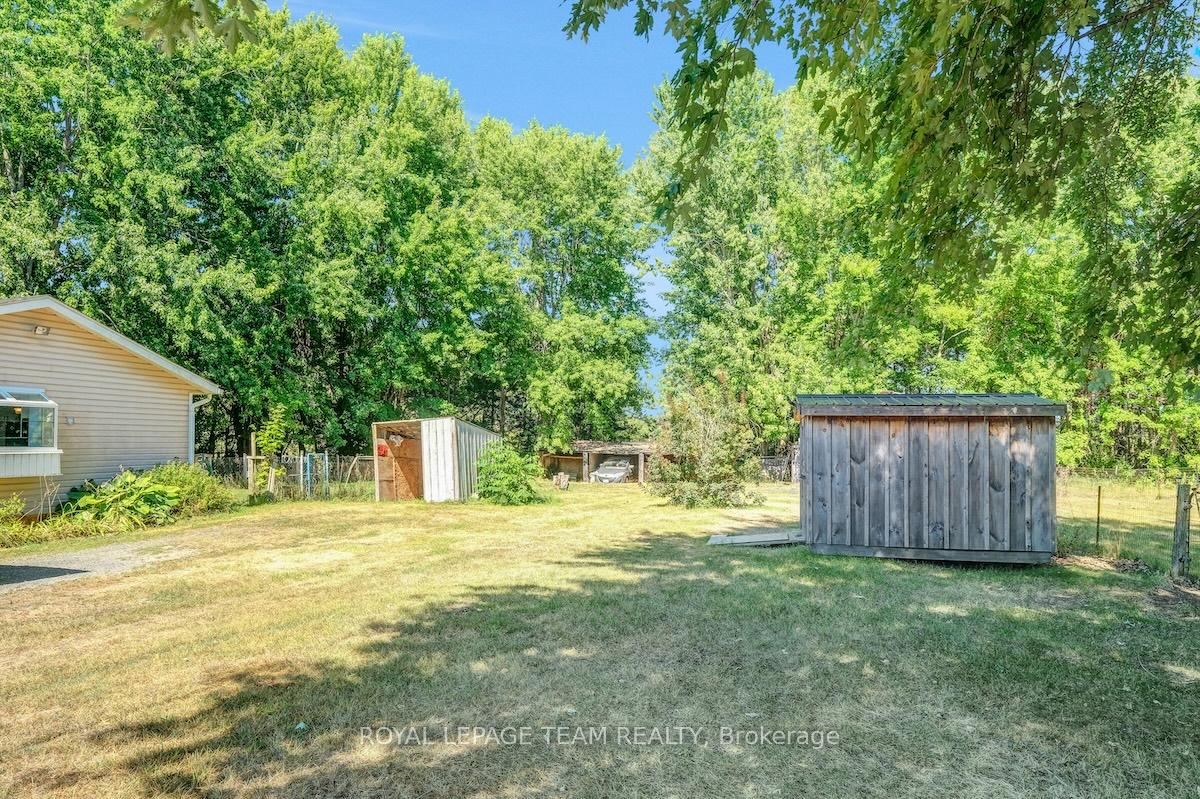 Photo 5 of 5684 McCrea Road, Augusta, Augusta Twp — HOMEH