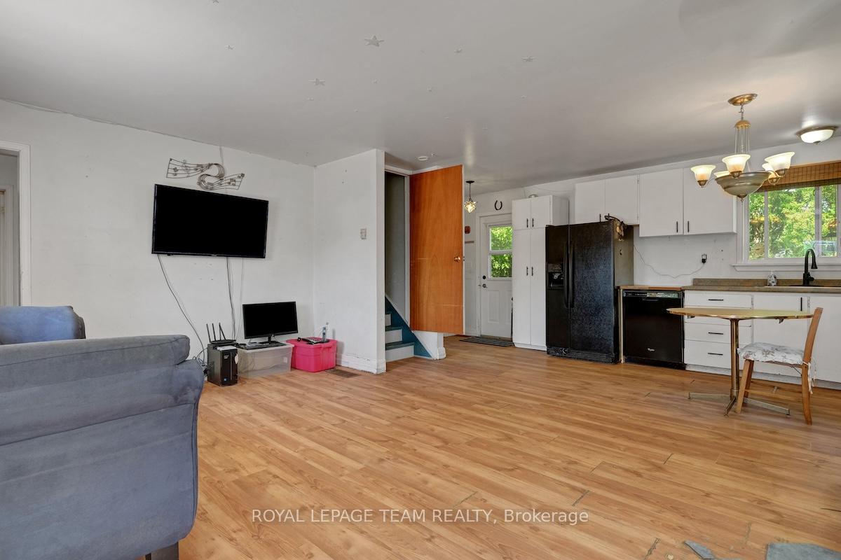 Photo 9 of 5684 McCrea Road, Augusta, Augusta Twp — HOMEH