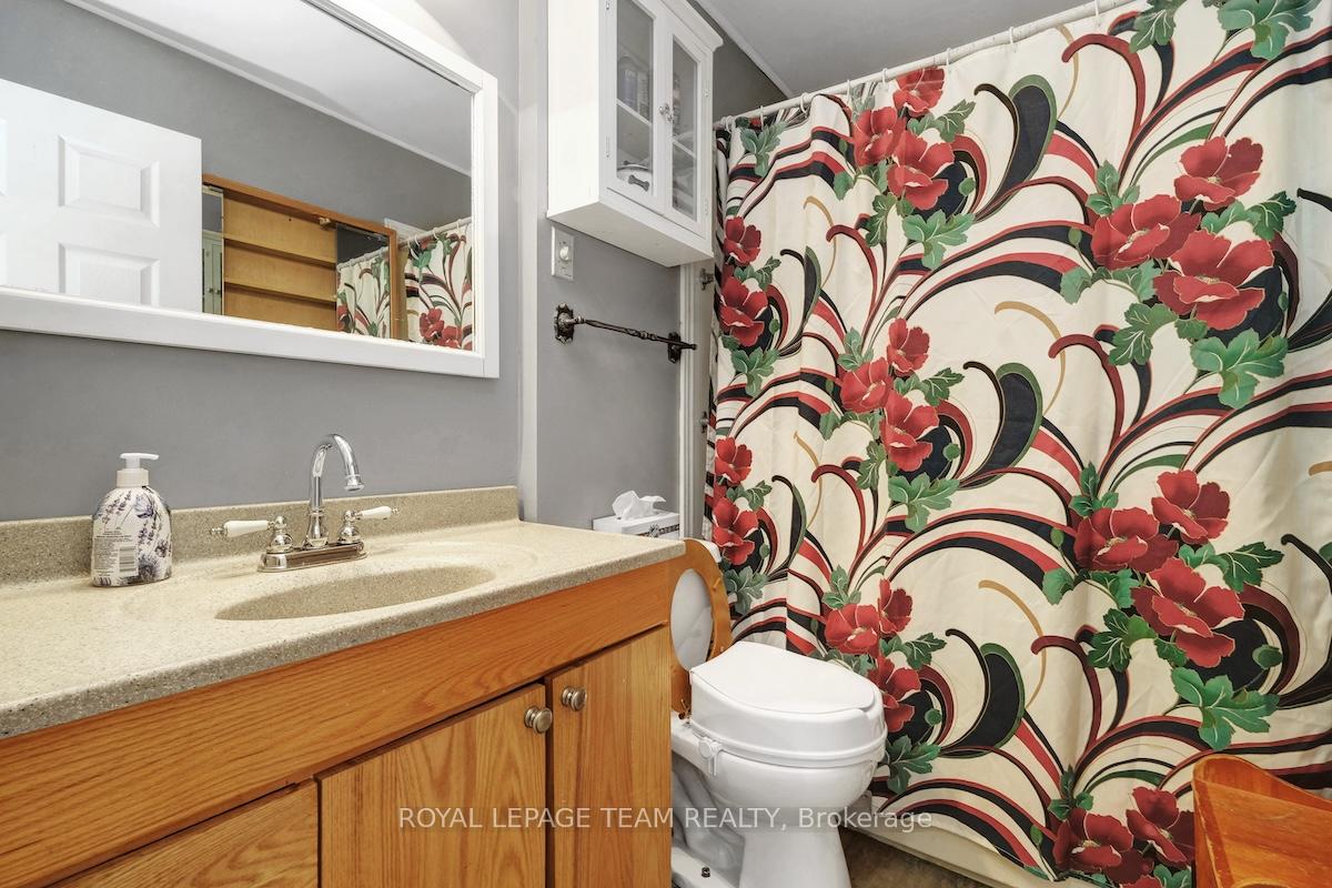 Photo 16 of 5684 McCrea Road, Augusta, Augusta Twp — HOMEH