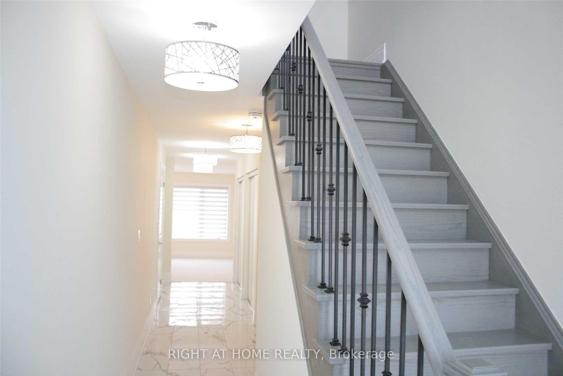 Photo 5 of 175 Lebovic Campus Drive, Vaughan, Patterson — HOMEH