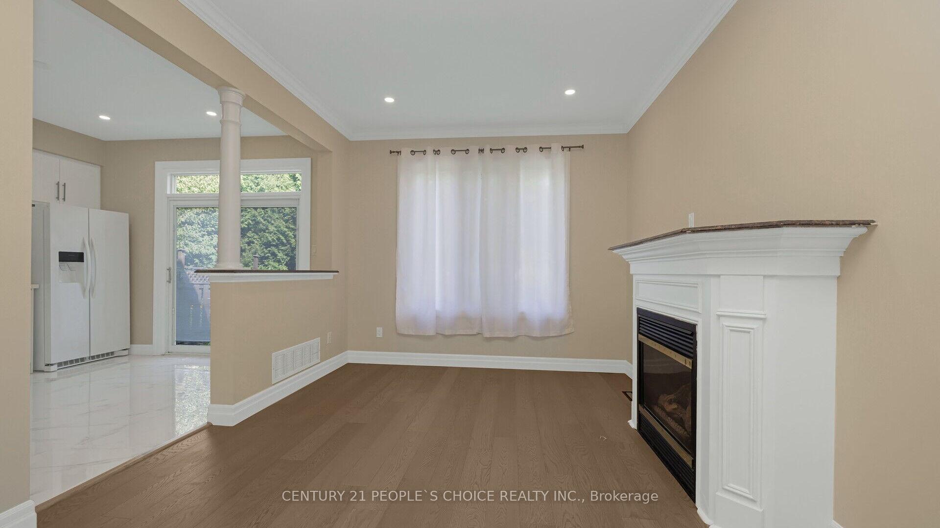 Photo 7 of 25 Willow Tree Street, Vaughan, Maple — HOMEH