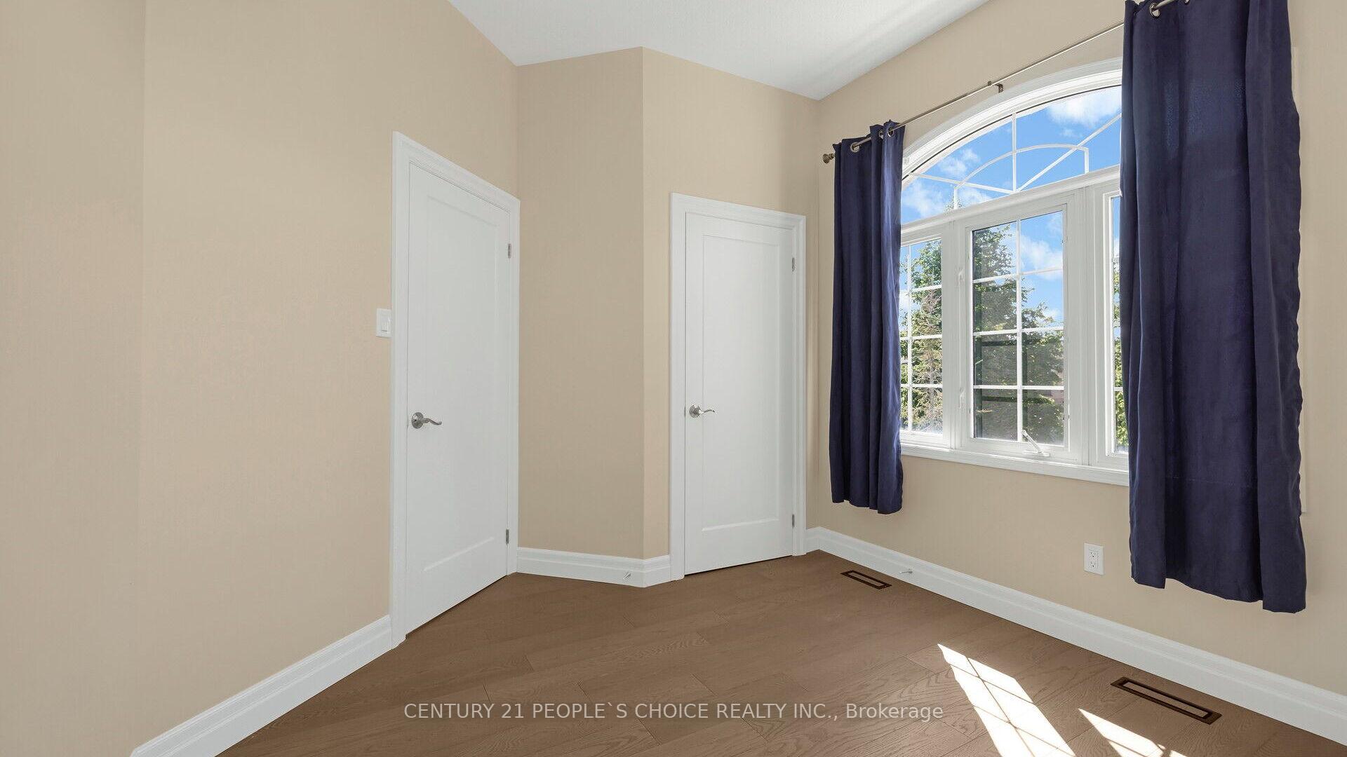 Photo 25 of 25 Willow Tree Street, Vaughan, Maple — HOMEH