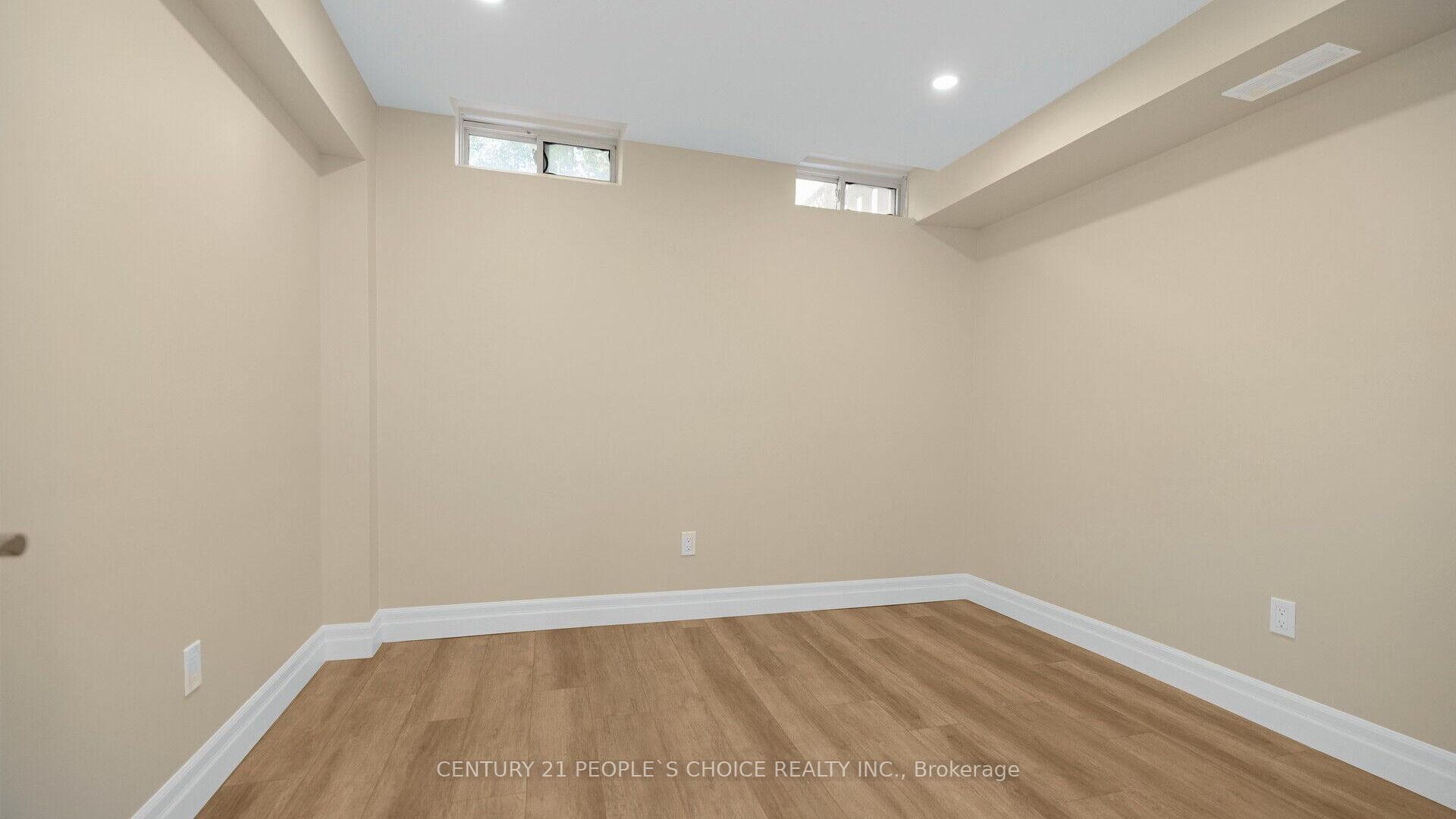 Photo 41 of 25 Willow Tree Street, Vaughan, Maple — HOMEH