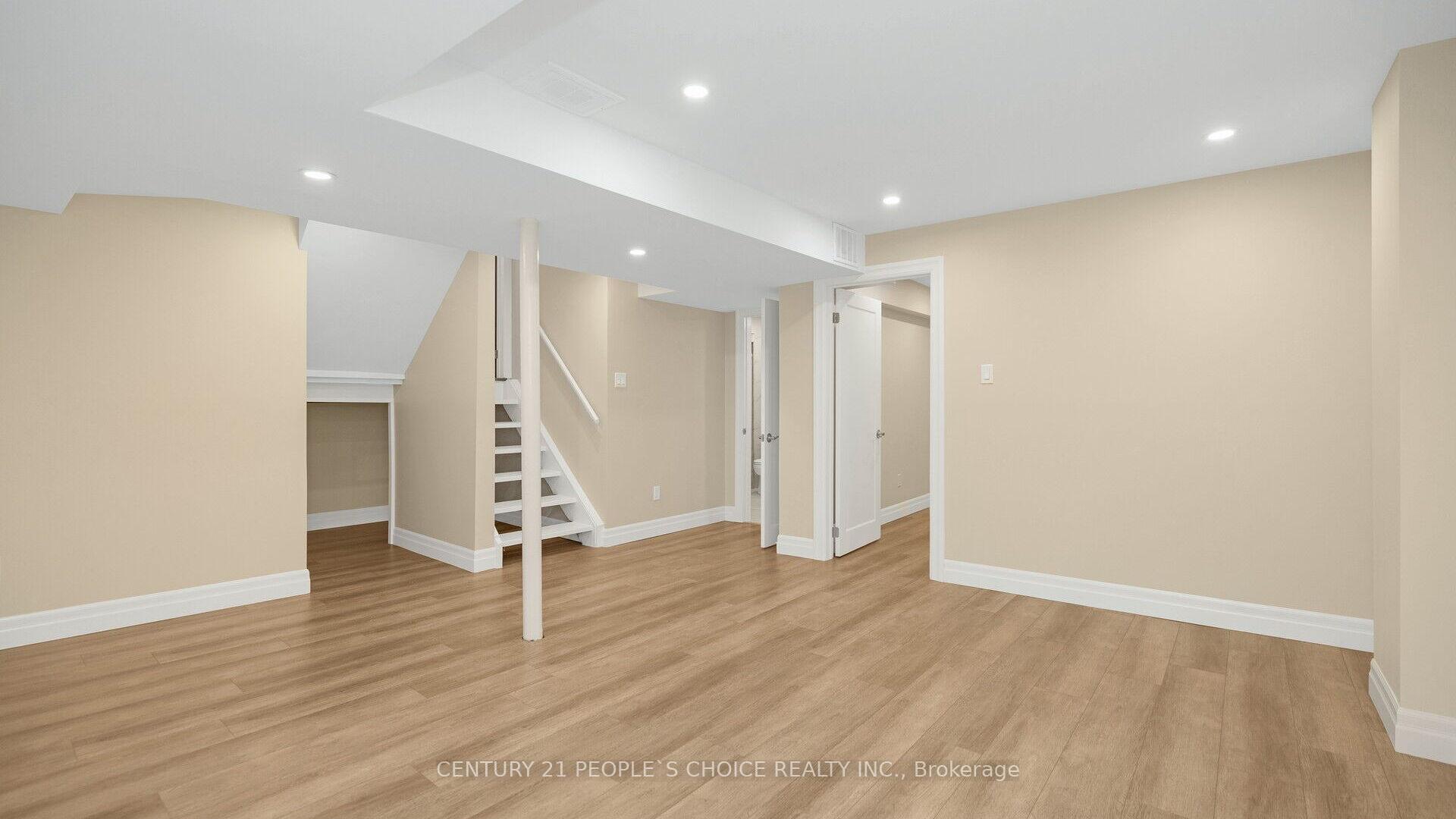 Photo 42 of 25 Willow Tree Street, Vaughan, Maple — HOMEH